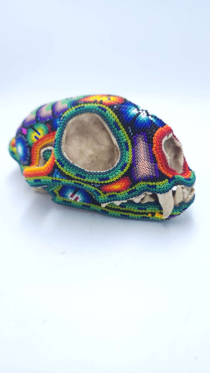 Mexican Huichol Hand Beaded Wildcat By Honorio Villa Lopez PP6053