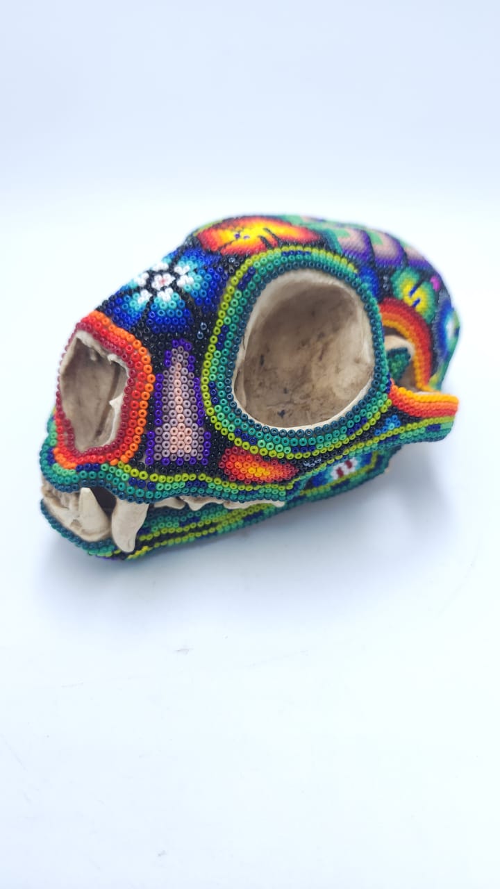 Mexican Huichol Hand Beaded Wildcat By Honorio Villa Lopez PP6053
