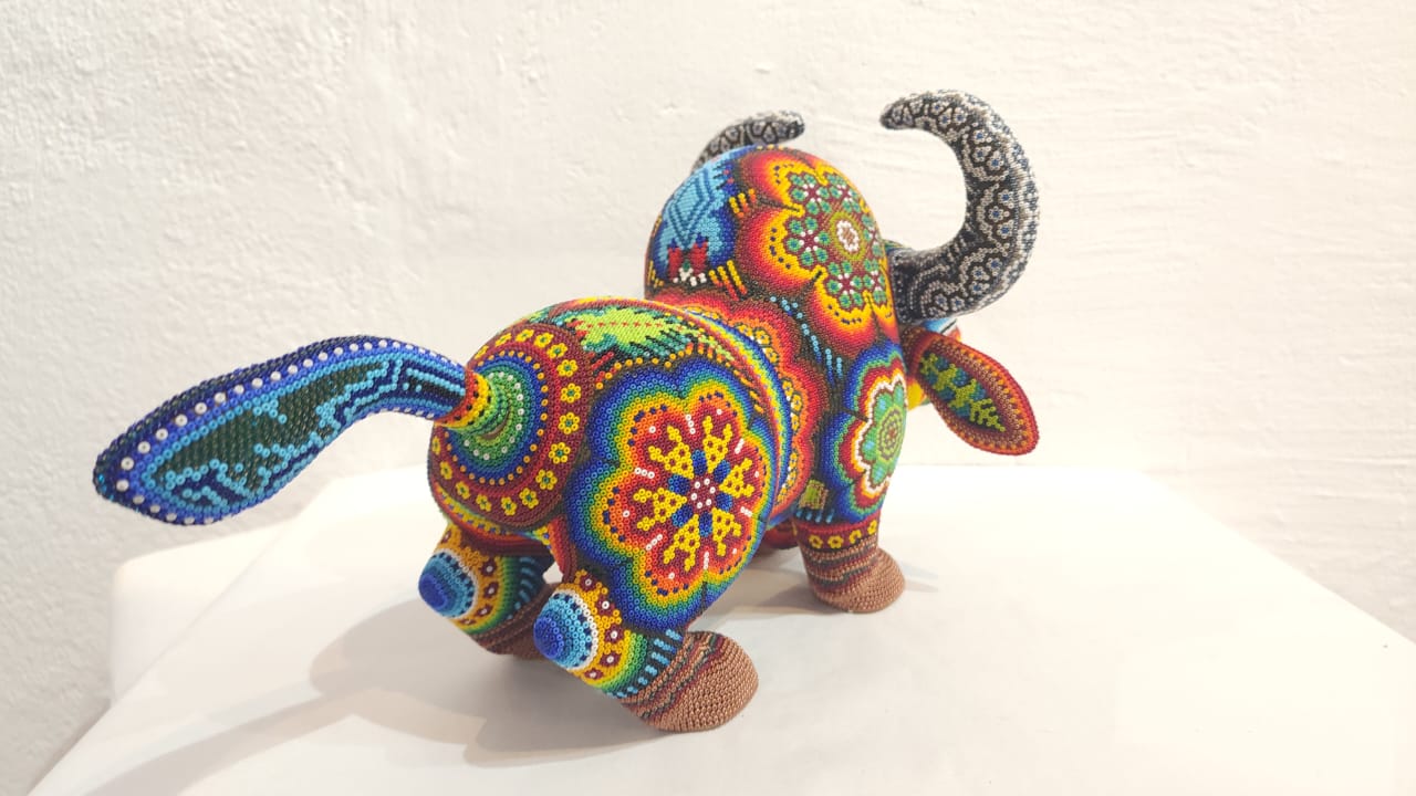 Huichol Mexican Folk Art Hand Beaded Bull By Florencio Lopez PP6174