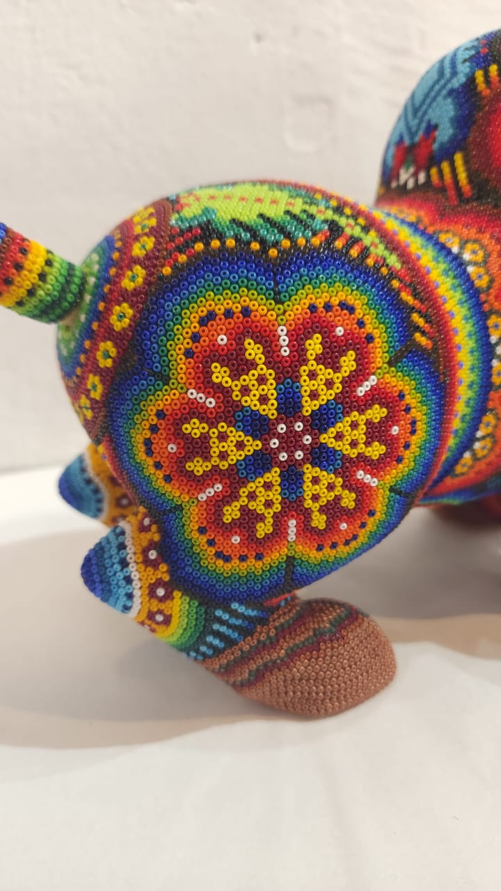 Huichol Mexican Folk Art Hand Beaded Bull By Florencio Lopez PP6174