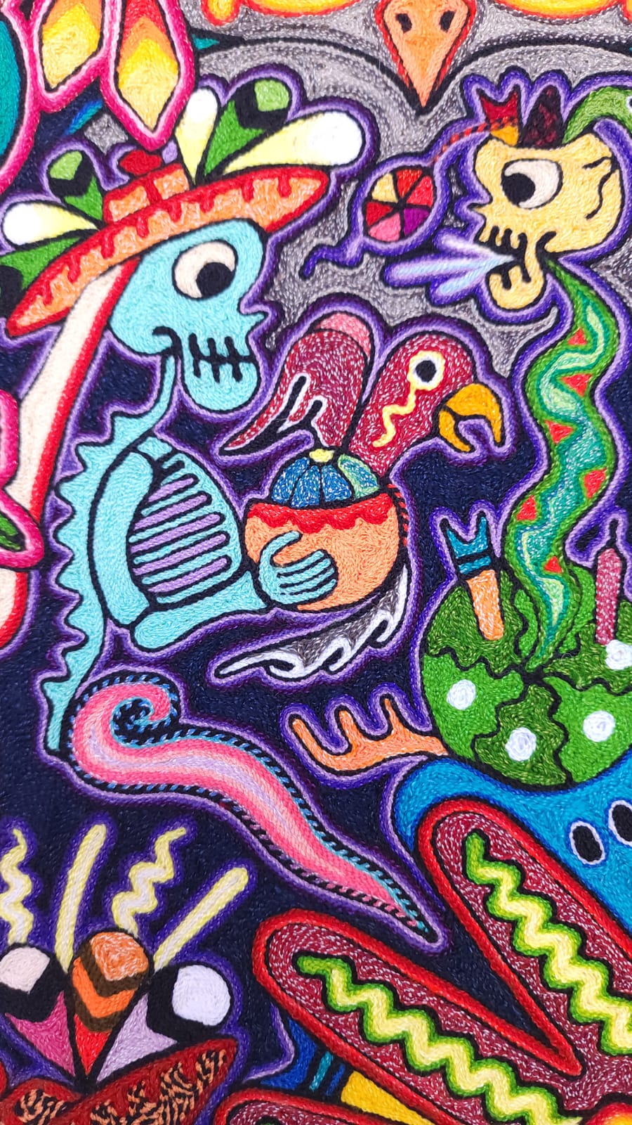 Pintura de hilo de indio huichol por Luis Castro PP6265