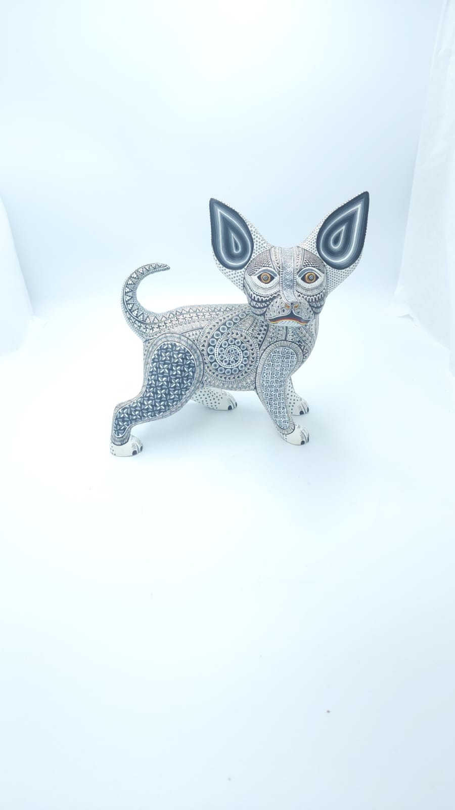 Oaxacan Wood Carving Chihuahua by Manuel Cruz Prudencio PP6562