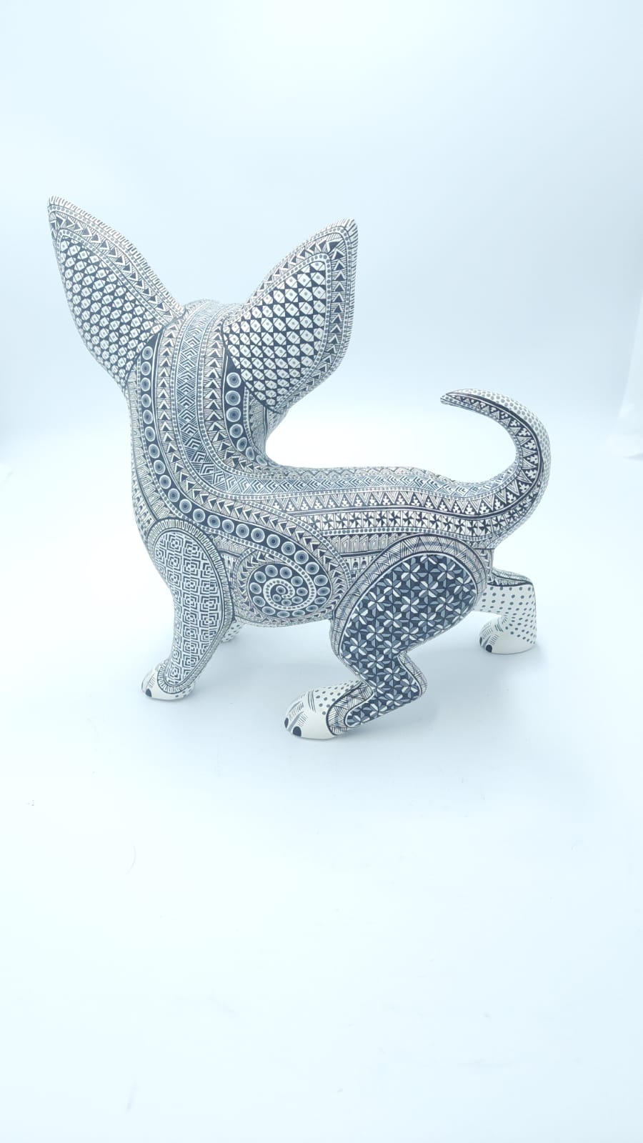 Oaxacan Wood Carving Chihuahua by Manuel Cruz Prudencio PP6562