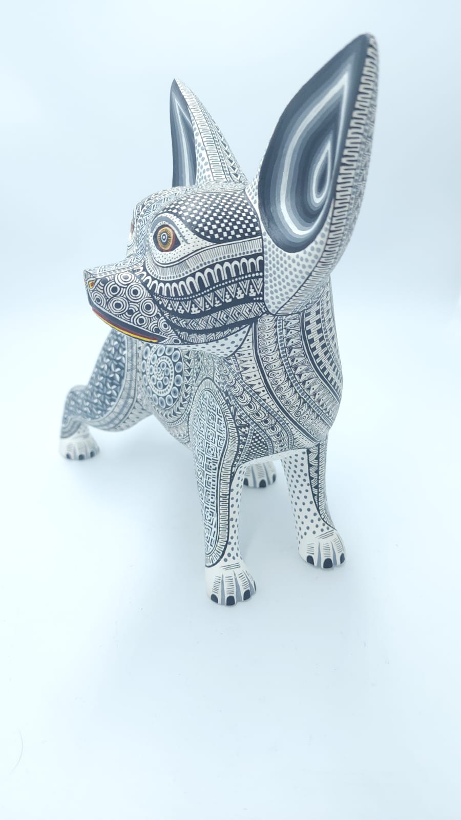 Oaxacan Wood Carving Chihuahua by Manuel Cruz Prudencio PP6562