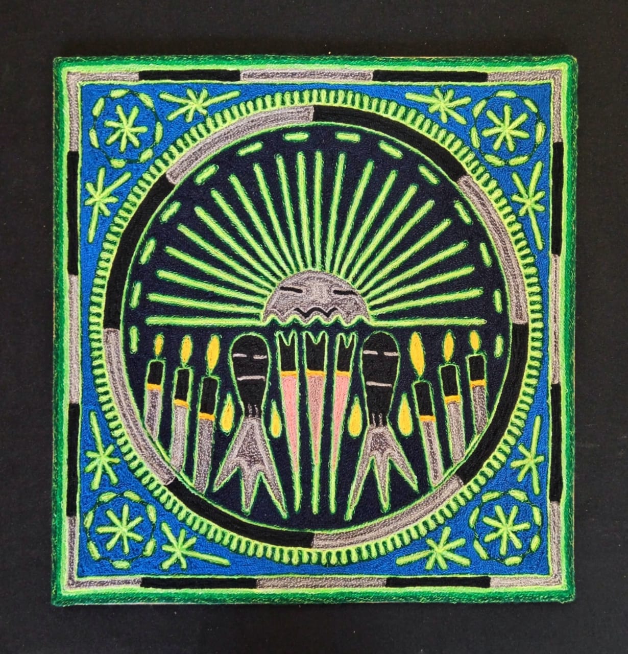 Huichol Indian Mexican Folk Art Yarn Painting by Silverio Gonzalez Rios PP6912
