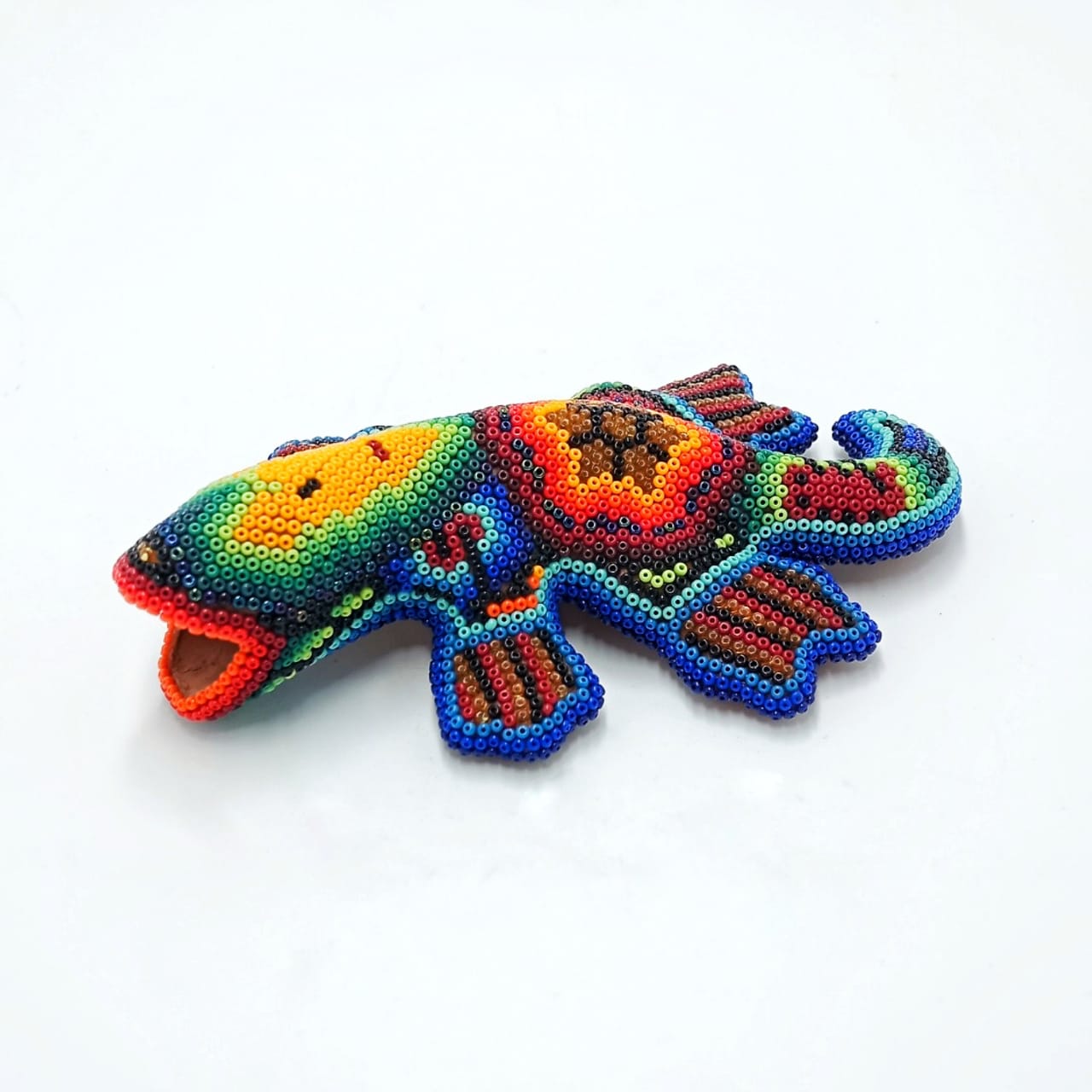 Huichol Indian Hand Beaded Geco By Honorio Villa Lopez PP6883