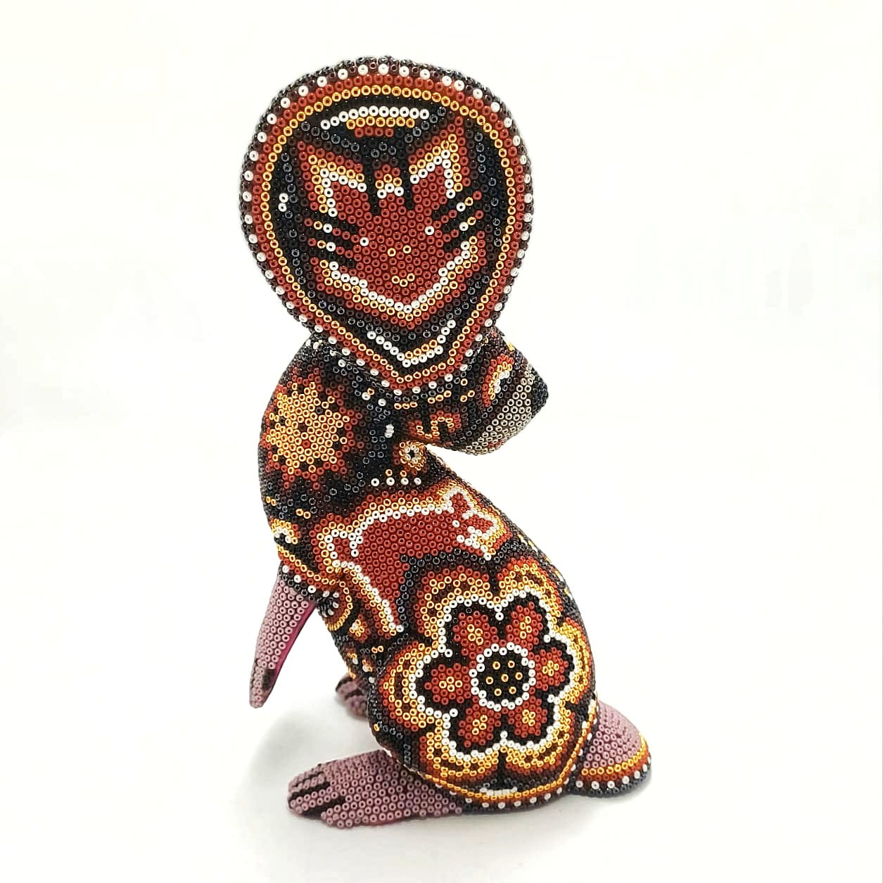 Mexican Huichol Beaded Rabbit By Isandro Villa PP6968