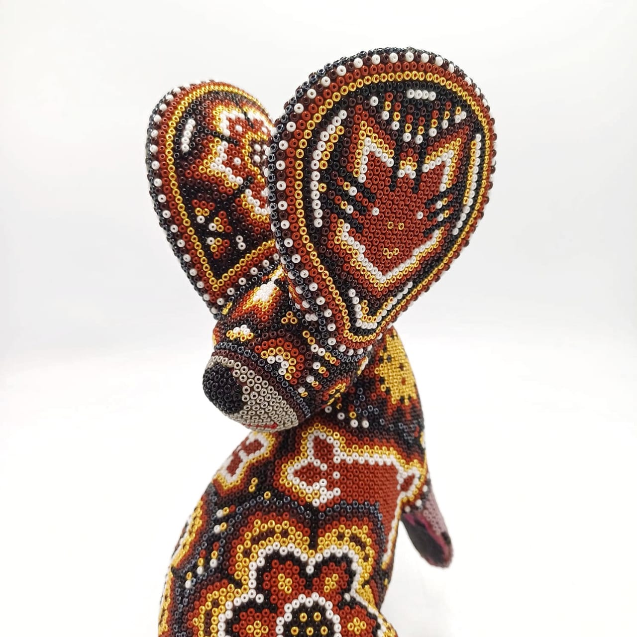 Mexican Huichol Beaded Rabbit By Isandro Villa PP6968