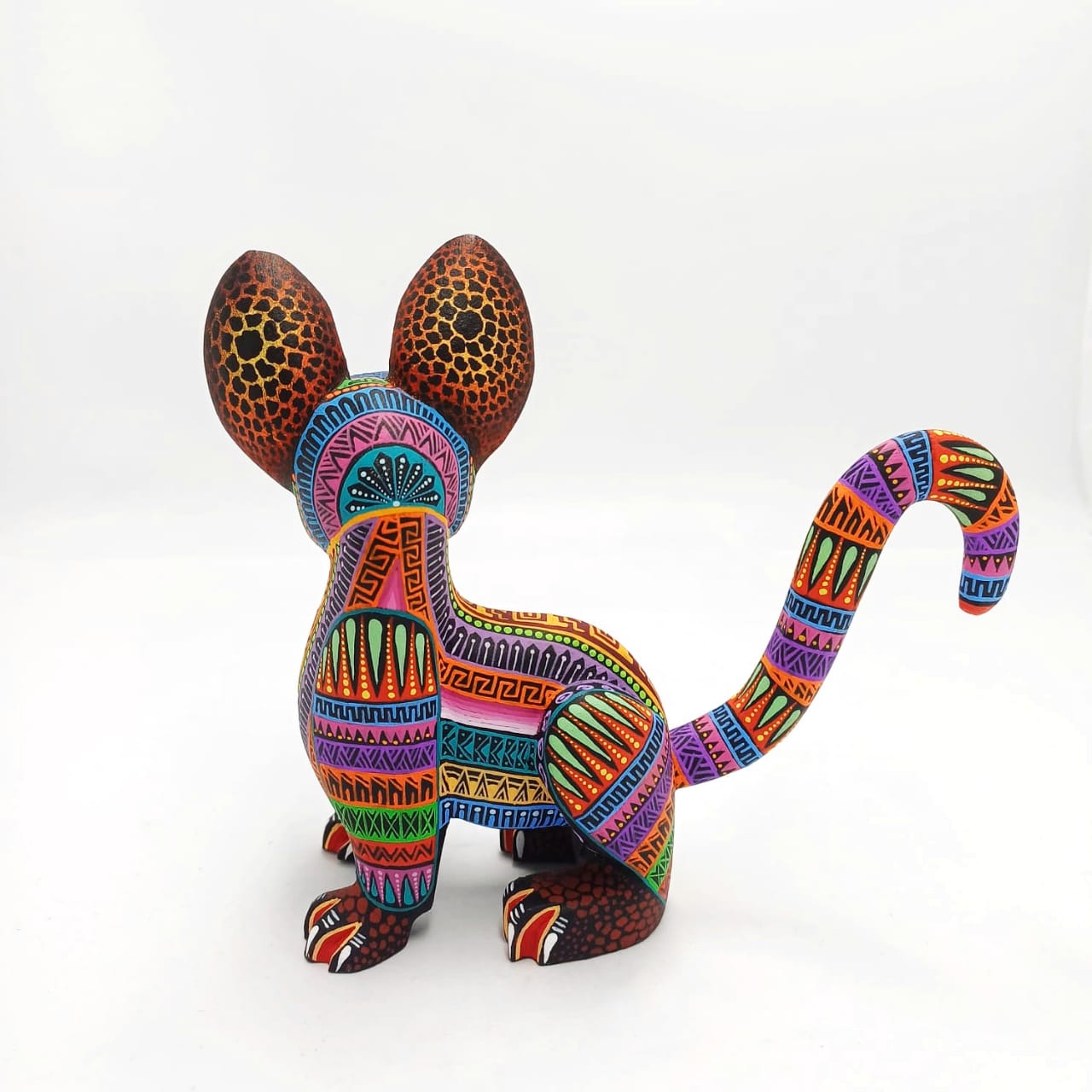 Mexican Oaxacan Wood Carving Bulldog By Julia Fuentes PP7086