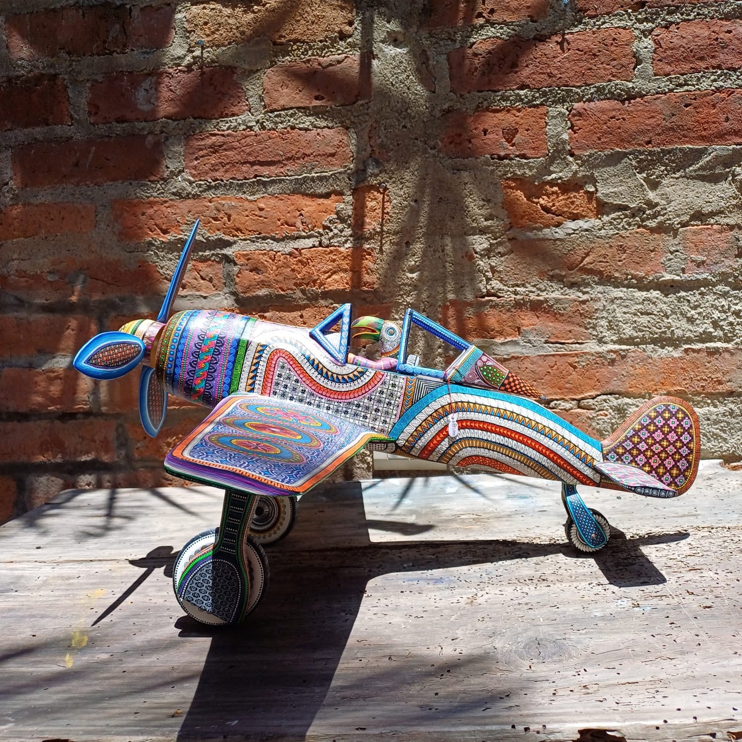 OAXACA Wood Carving Airplane By Manuel Cruz Prudencio PP7106
