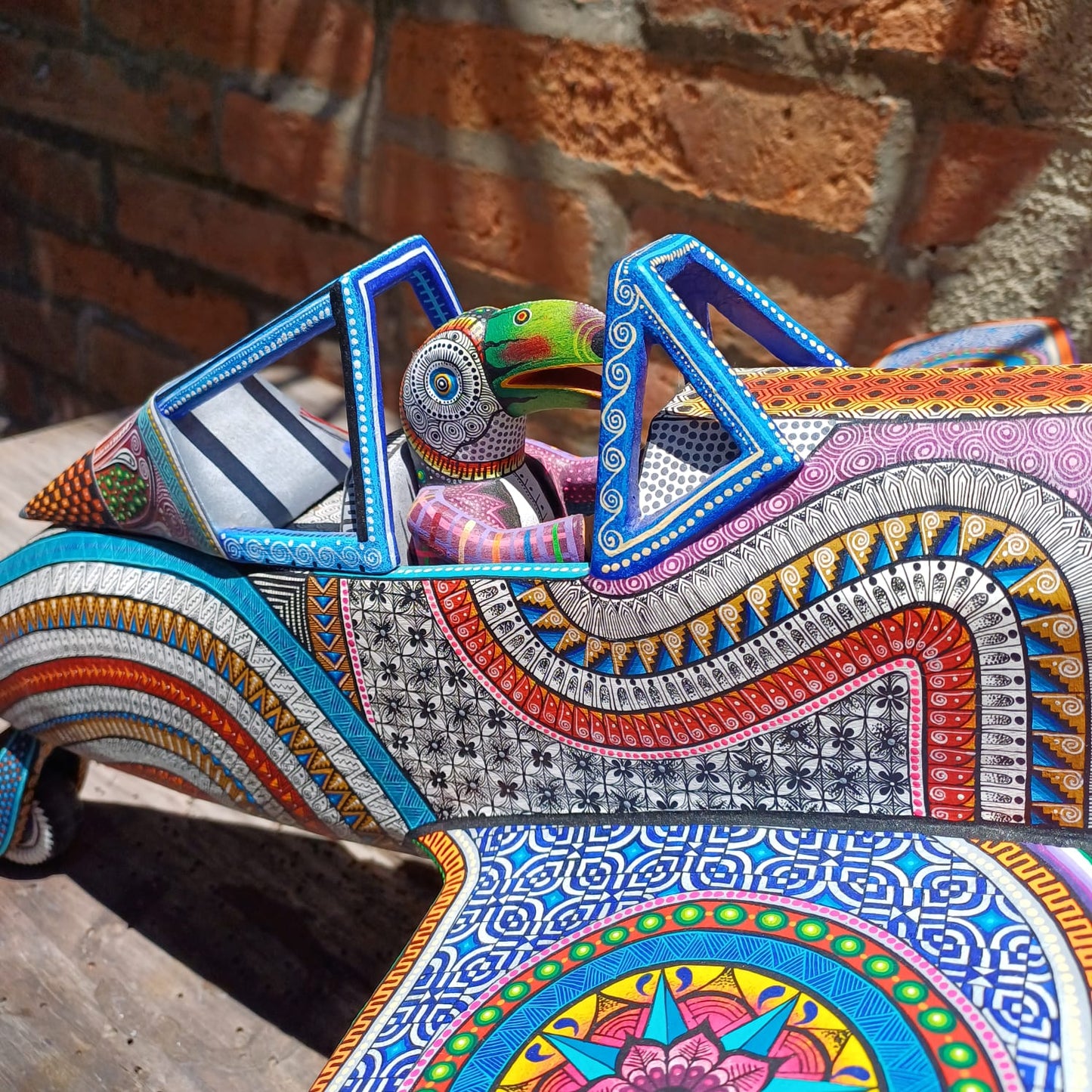 OAXACA Wood Carving Airplane By Manuel Cruz Prudencio PP7106