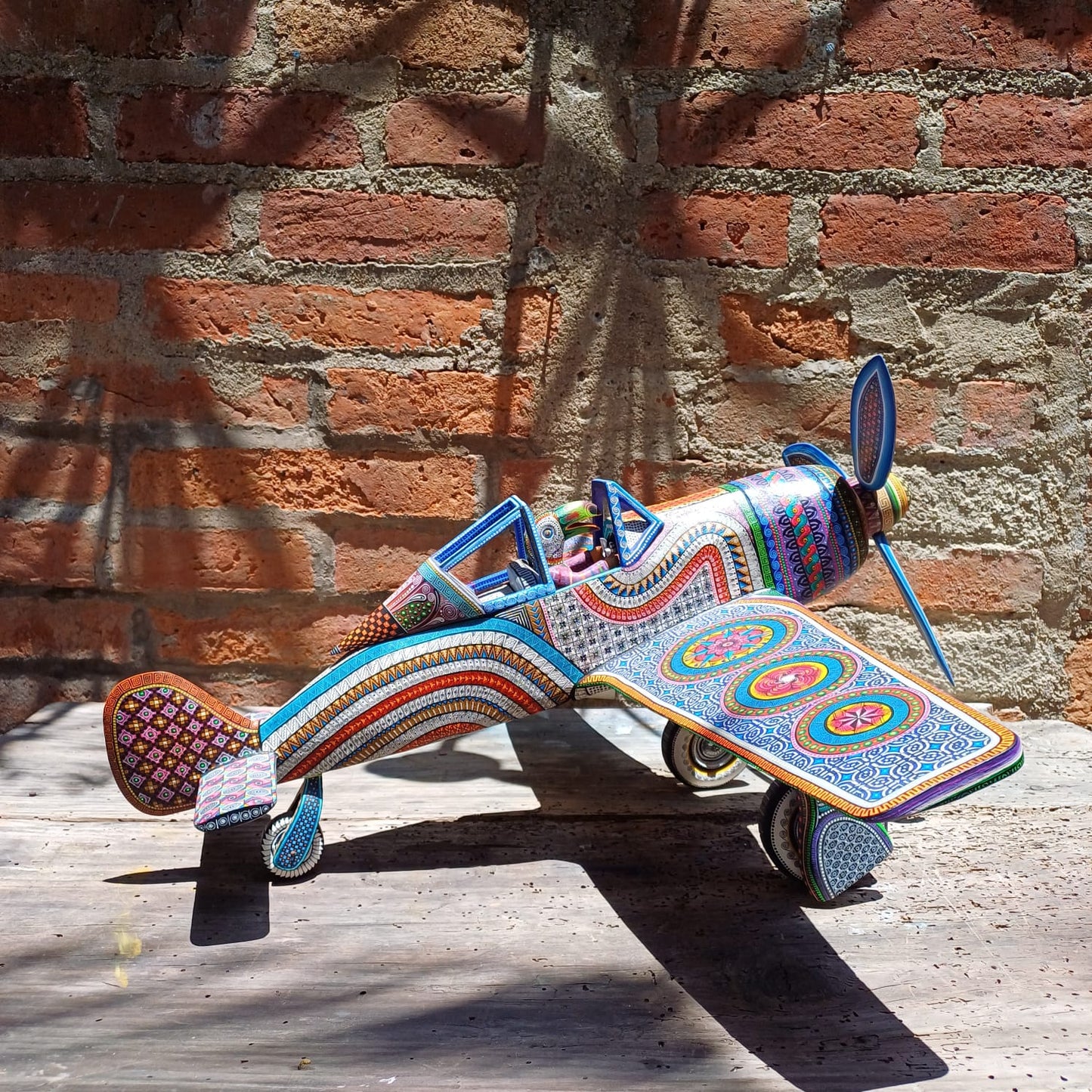 OAXACA Wood Carving Airplane By Manuel Cruz Prudencio PP7106