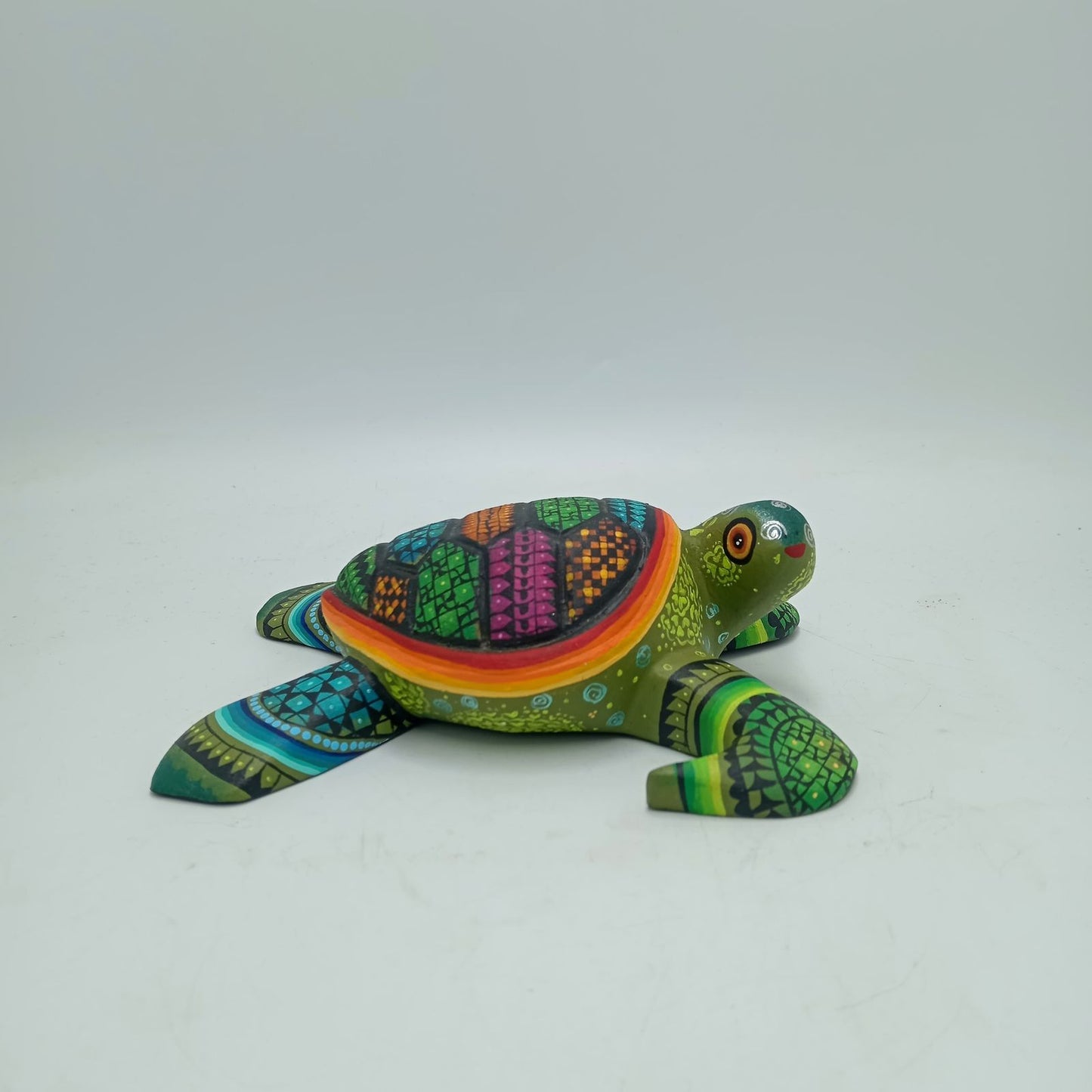 Mexican Oaxacan Wood Carving Turtle By Ivan Fuentes PP7786