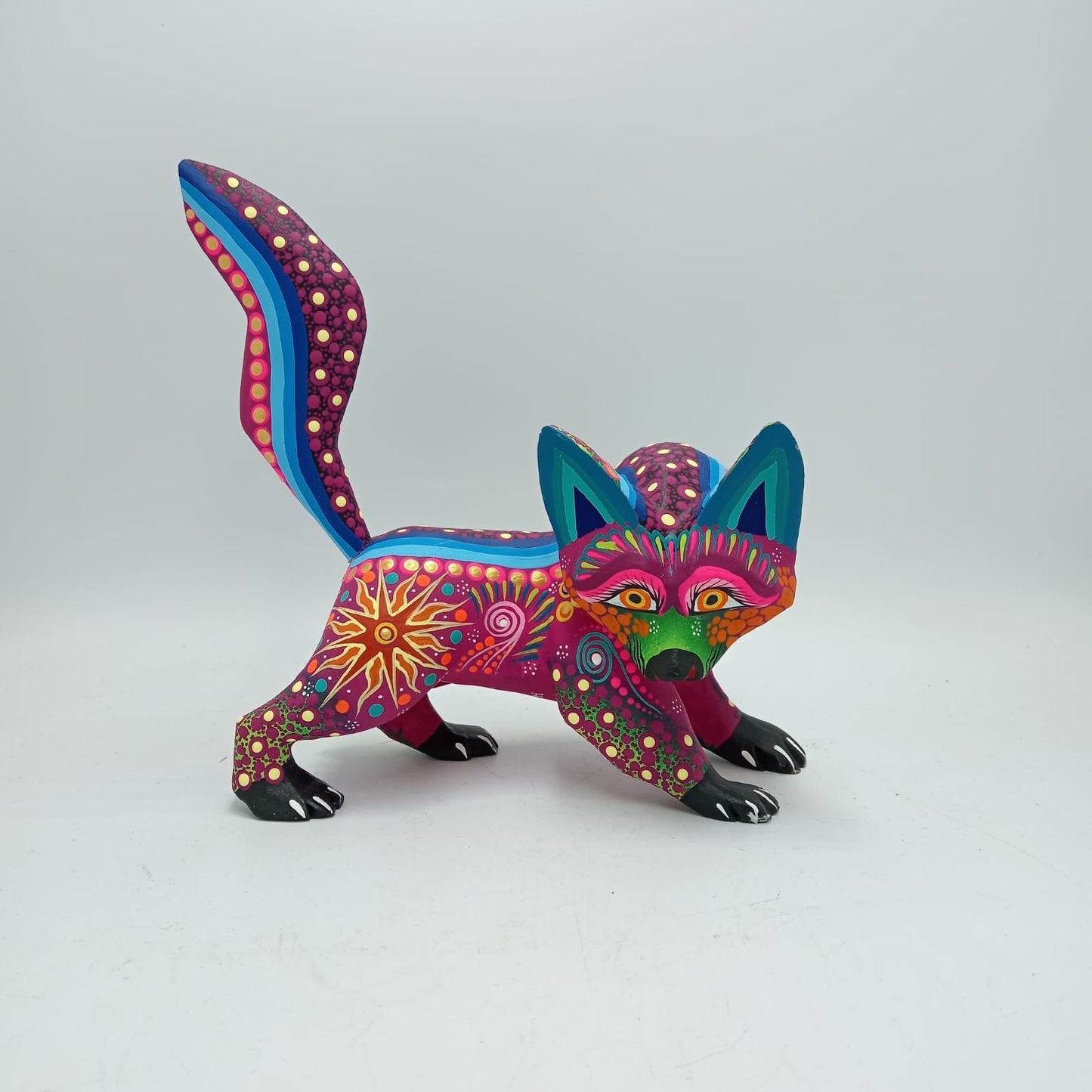 Oaxacan Wood Carving Mexican Folk Art Hand Made, Wolf By Cesar Melchor Ojeda PP7863