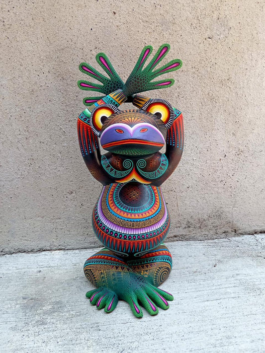 Mexican Oaxacan Wood Carving Yoga Frog By Julia Fuentes PP8110