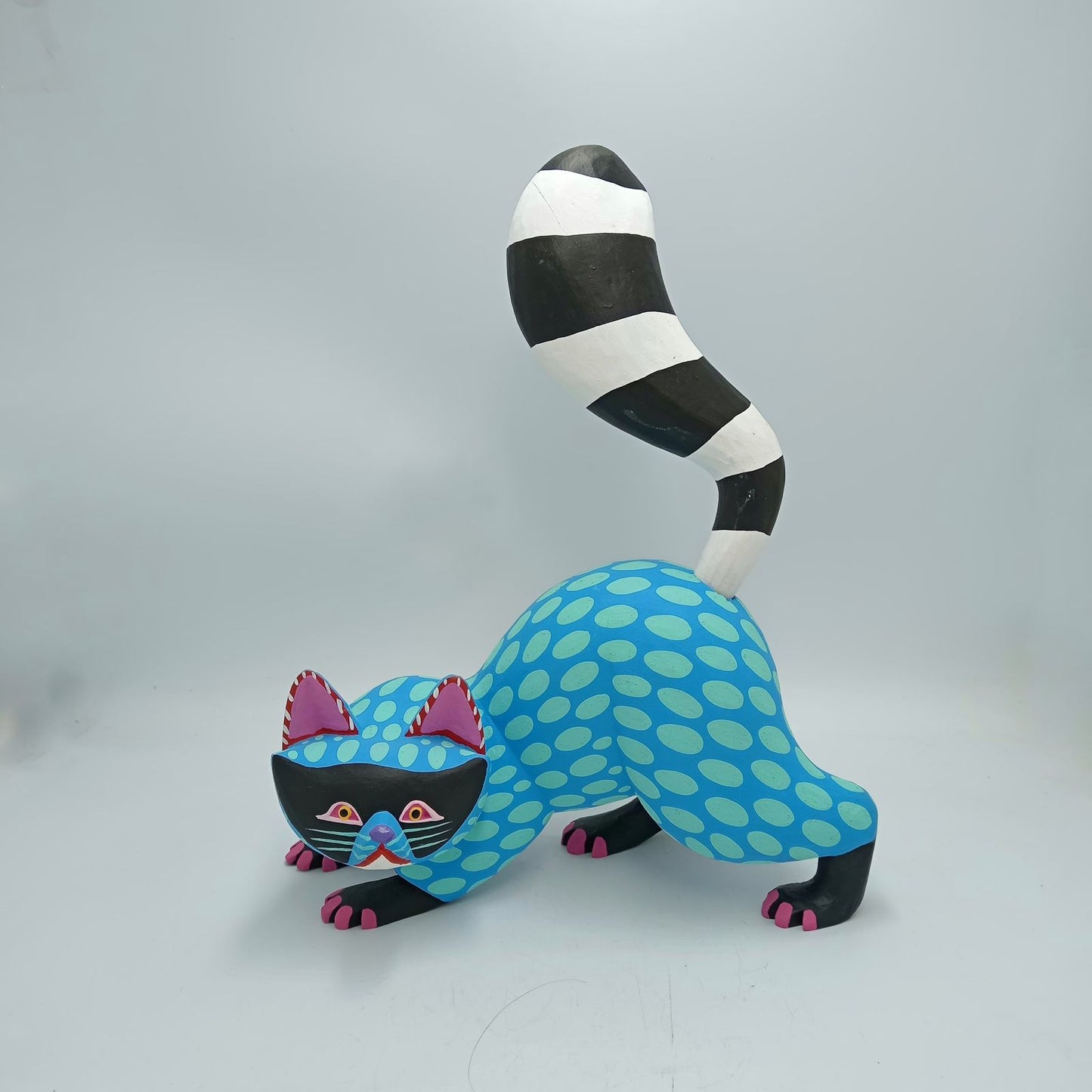 Wood Carving Hand Made Racoon By Armando Jimenez PP8306