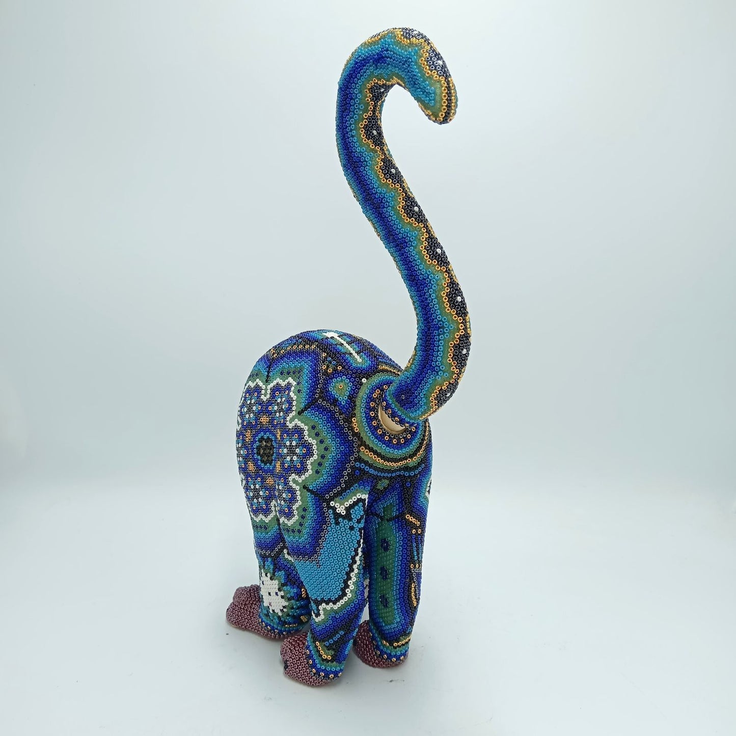Mexican Huichol Hand Beaded Cat By Isandro Villa Lopez PP7359