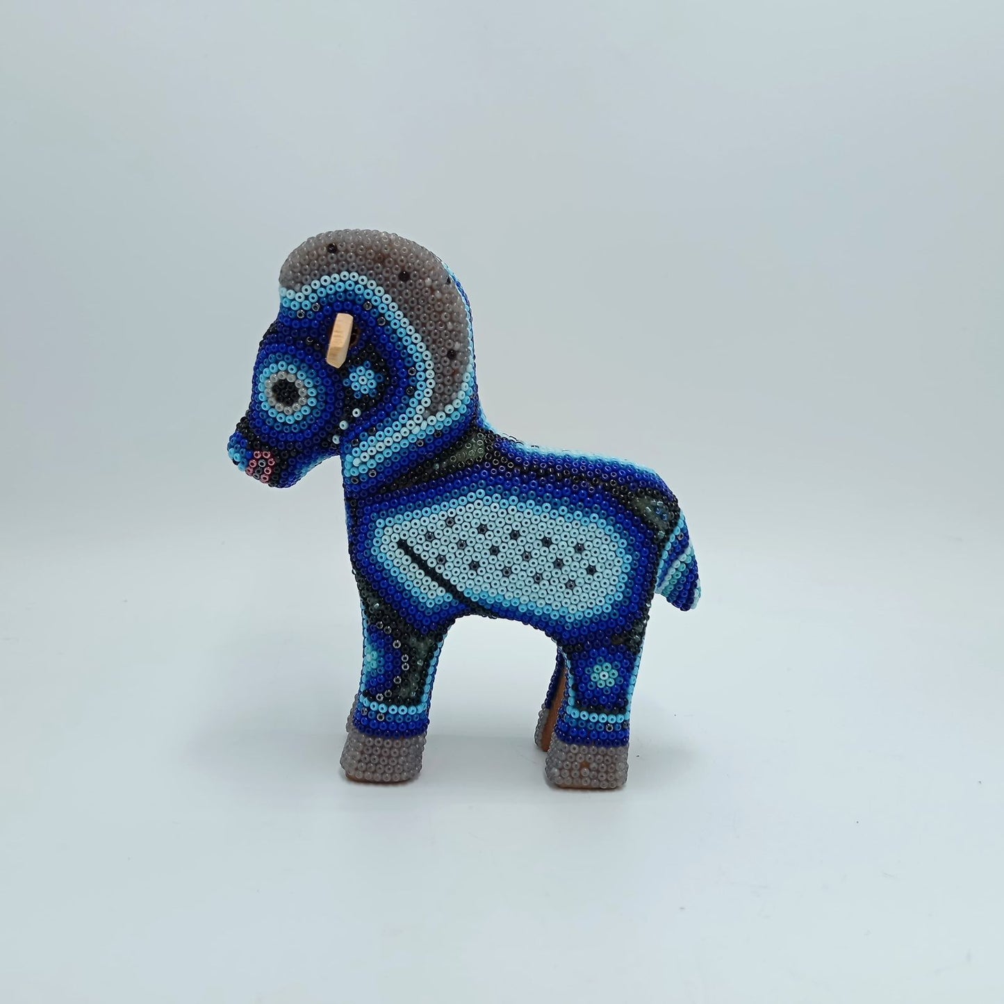 Mexican Huichol Hand Beaded Ram By Mayola Villa Lopez PP7397