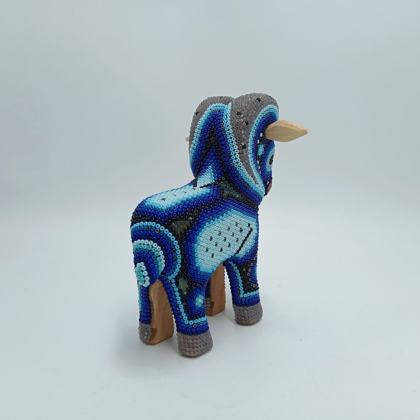 Mexican Huichol Hand Beaded Ram By Mayola Villa Lopez PP7397