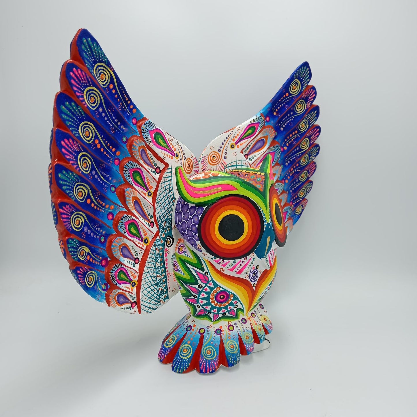 Oaxacan Wood Carving Hand Made Owl By Cesar Melchor Ojeda PP7605