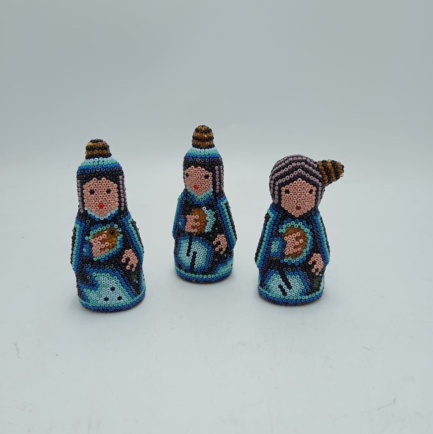 Hand Beaded Huichol Mexican Folk Art Nativity Set By Mayola Villa PP7788