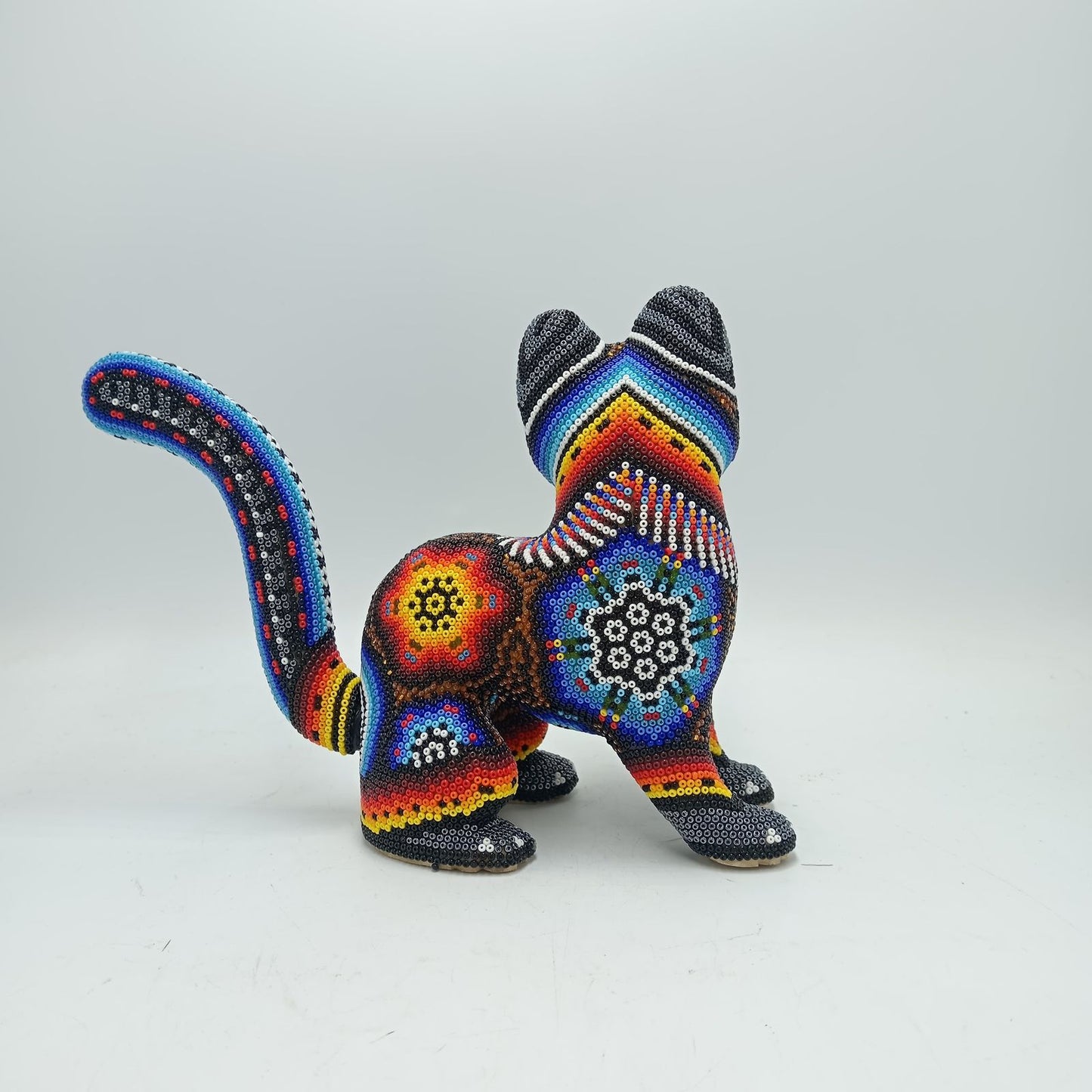 Huichol Hand Beaded Mexican Folk Art, Cat By Santos Bautista PP7839