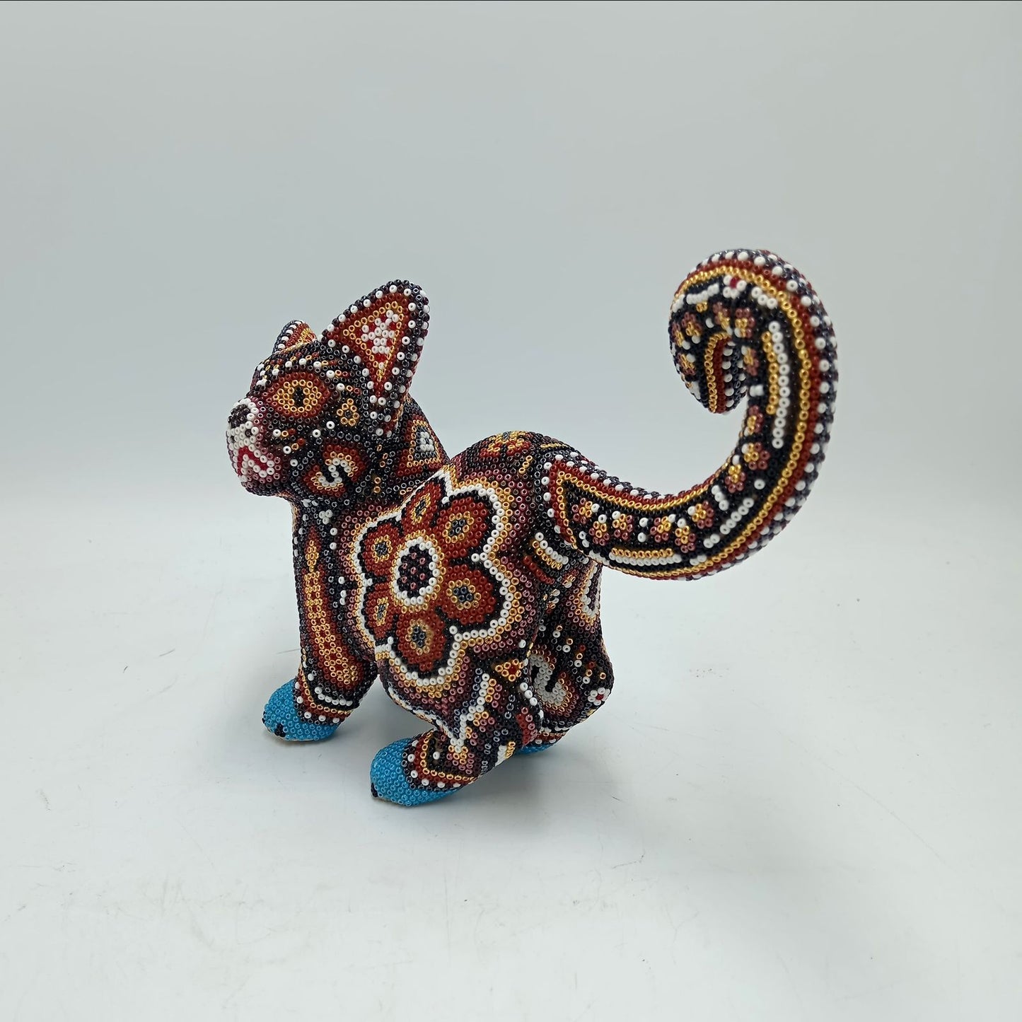 Mexican Huichol Hand Beaded Art, Cat By Isandro Villa Lopez PP7840