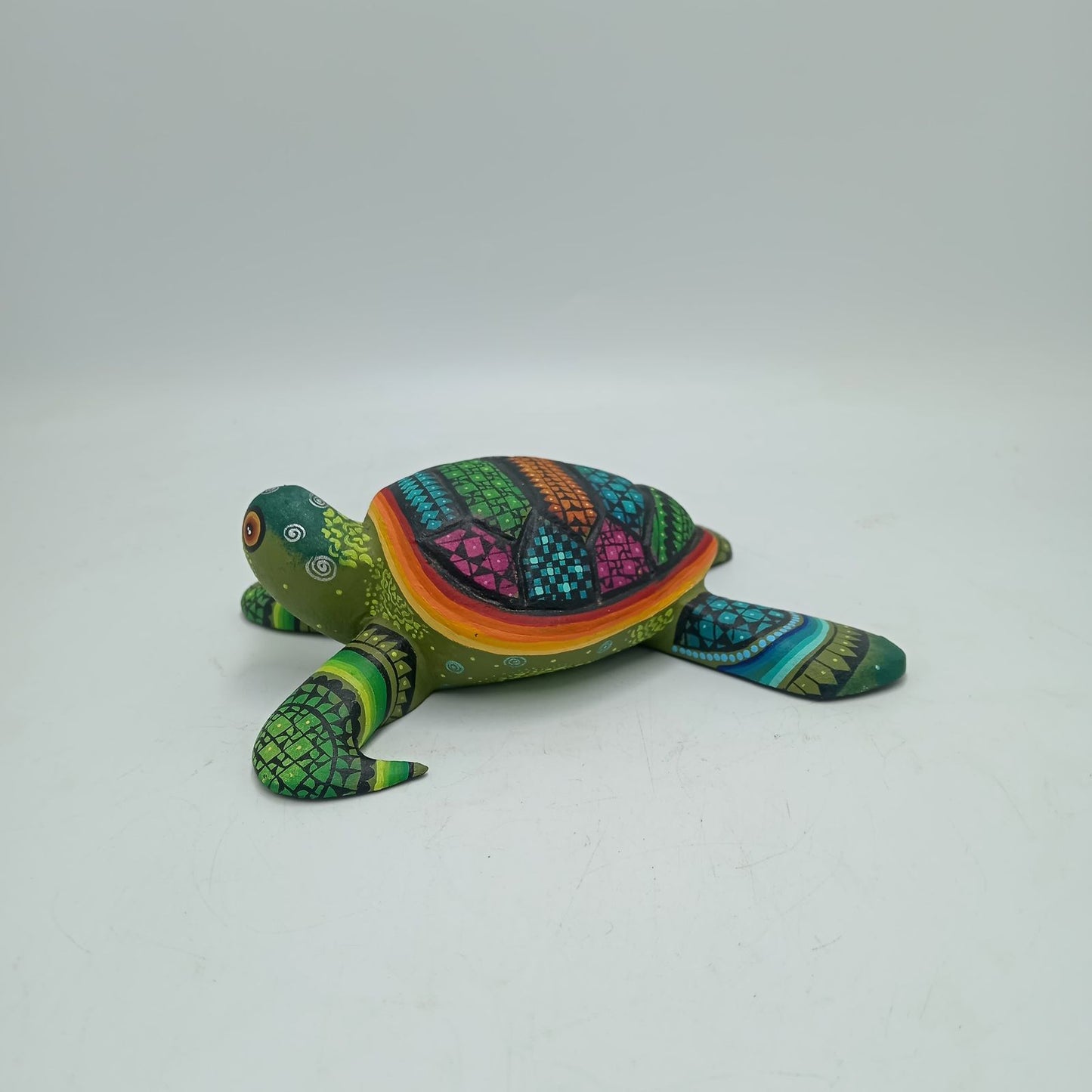 Mexican Oaxacan Wood Carving Turtle By Ivan Fuentes PP7786