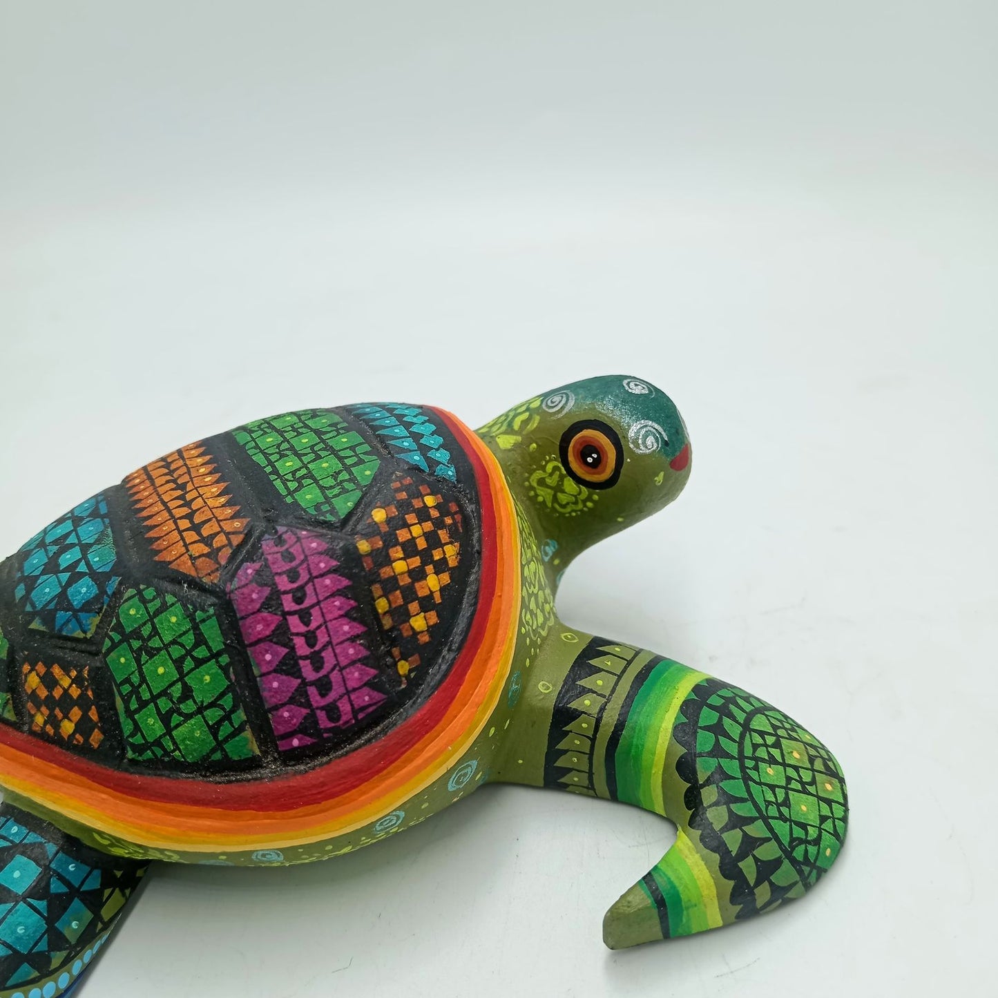 Mexican Oaxacan Wood Carving Turtle By Ivan Fuentes PP7786