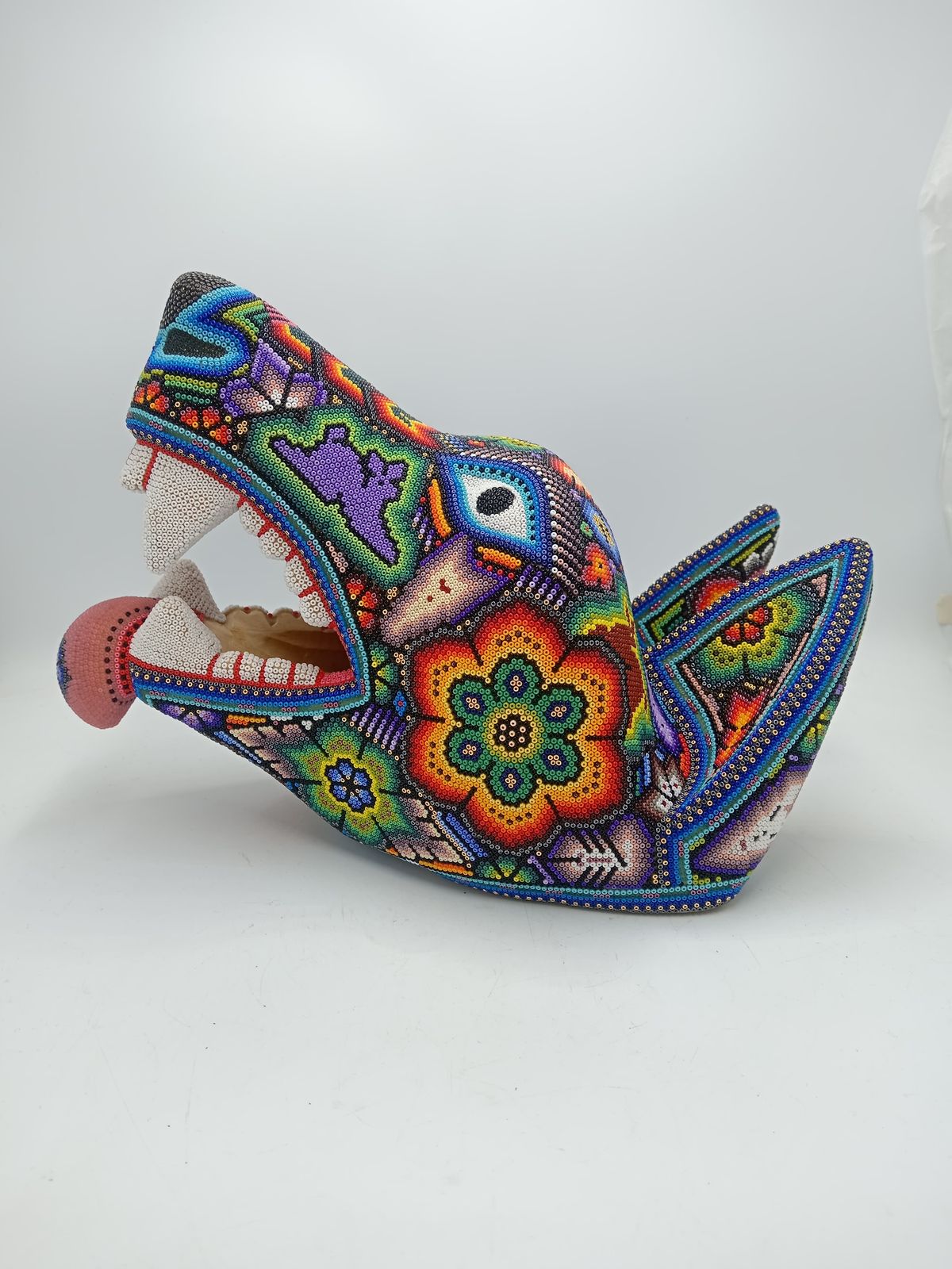 Mexican Huichol Hand Beaded Art, Wolf Head By Isandro Villa Lopez PP7854