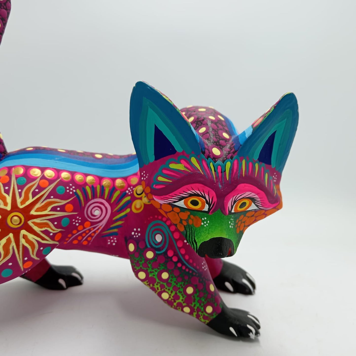 Oaxacan Wood Carving Mexican Folk Art Hand Made, Wolf By Cesar Melchor Ojeda PP7863