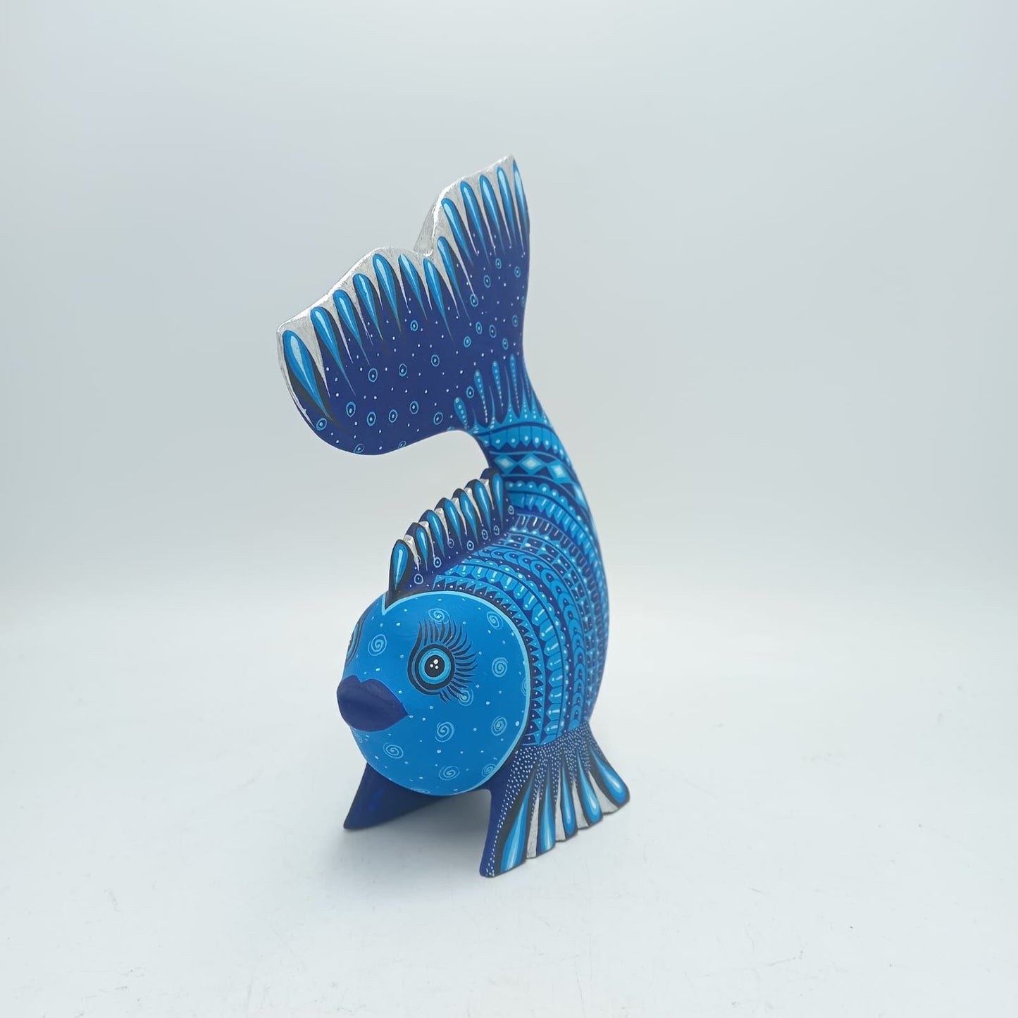 Mexican Folk Art Oaxacan Wood Carving Fish By Ivan Fuentes PP7916