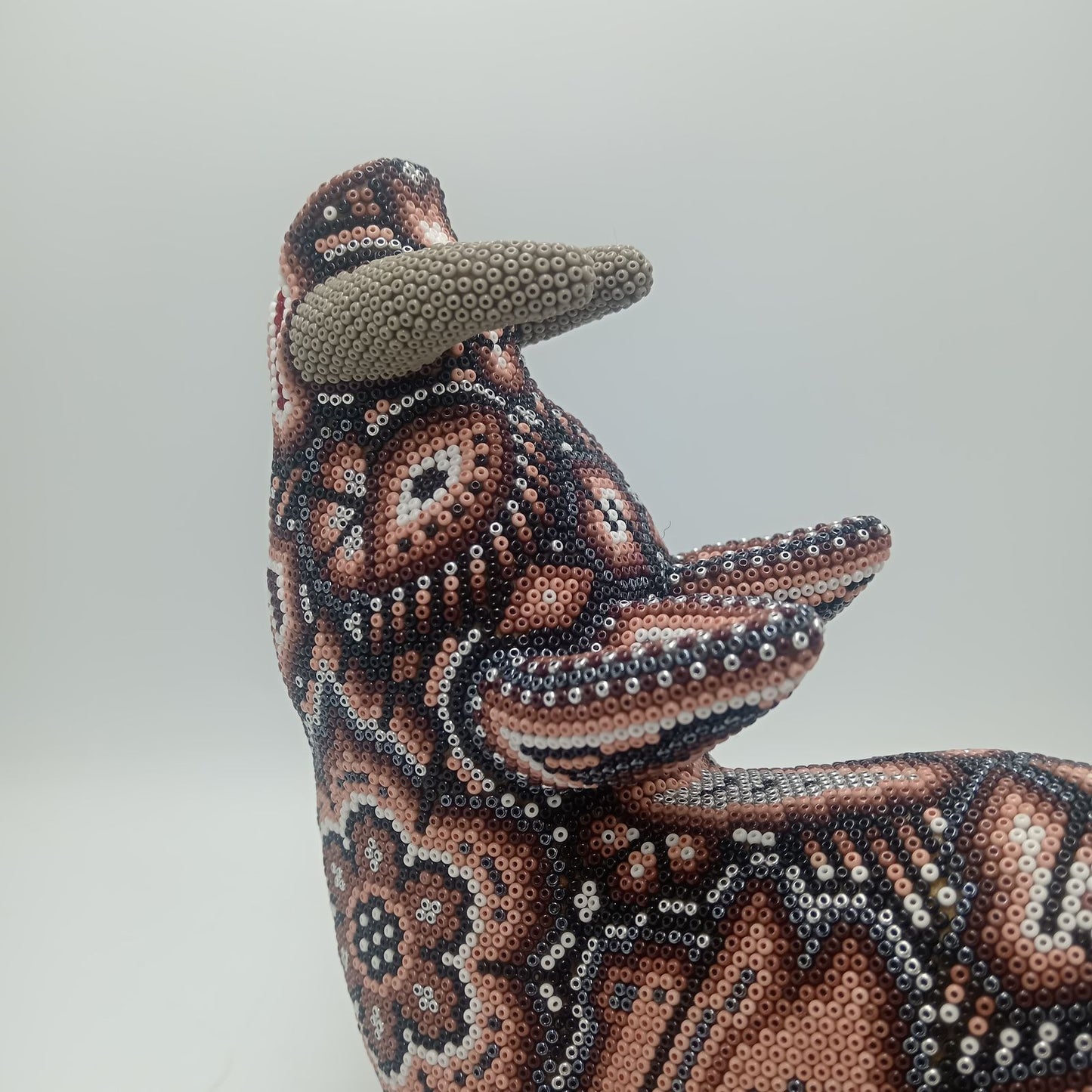 Mexican Huichol Hand Beaded Art, Wild Boar By Isandro Villa Lopez PP7951