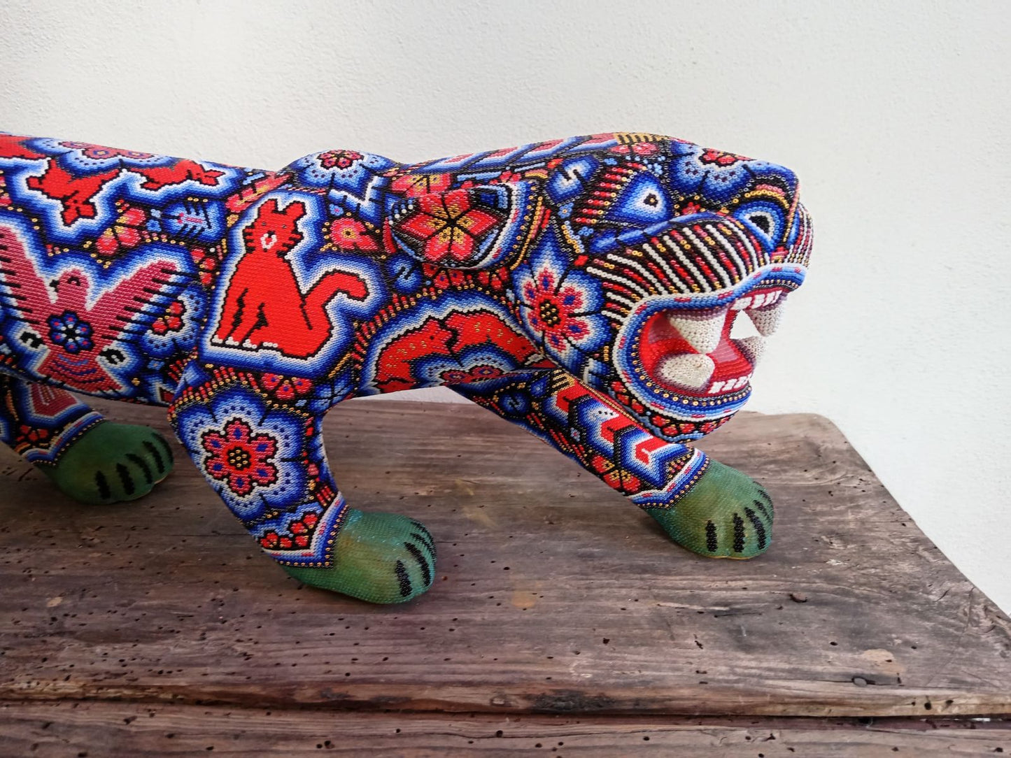 Mexican Huichol Hand Beaded Art, Jaguar By Isandro Villa Lopez PP7958