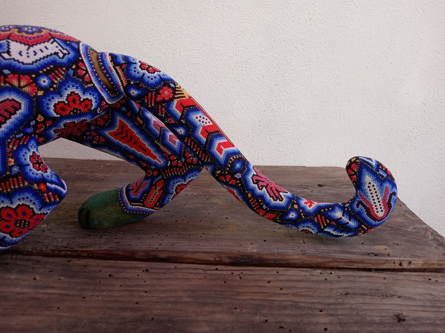 Mexican Huichol Hand Beaded Art, Jaguar By Isandro Villa Lopez PP7958