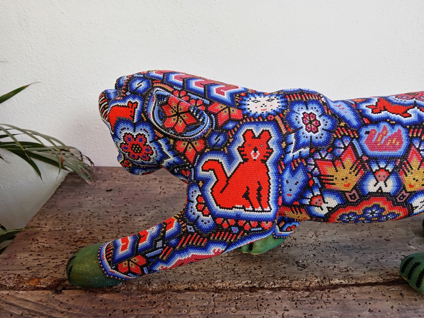 Mexican Huichol Hand Beaded Art, Jaguar By Isandro Villa Lopez PP7958
