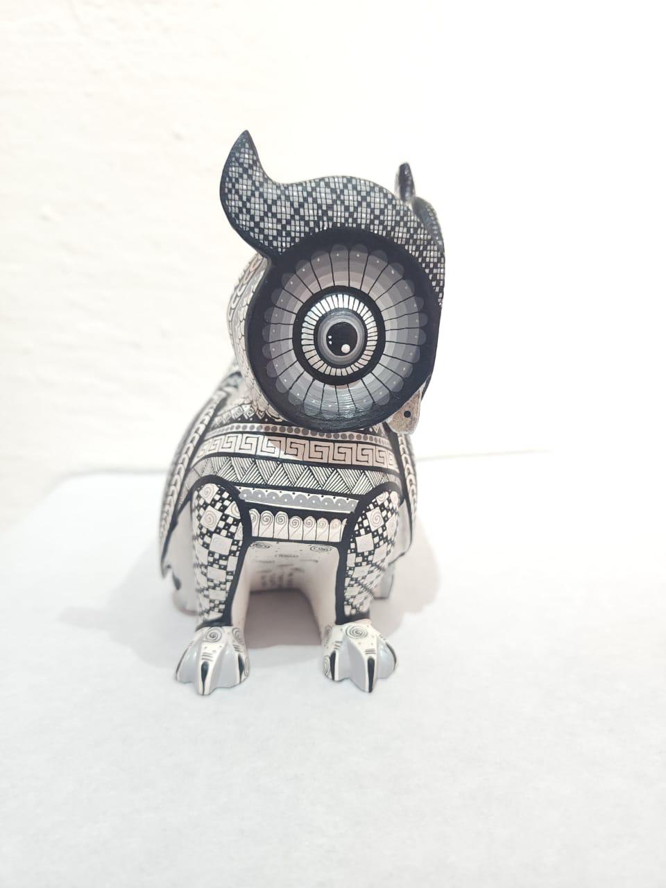 Mexican Folk Art Oaxacan Wood Carving Owl By Ivan Fuentes PP7998