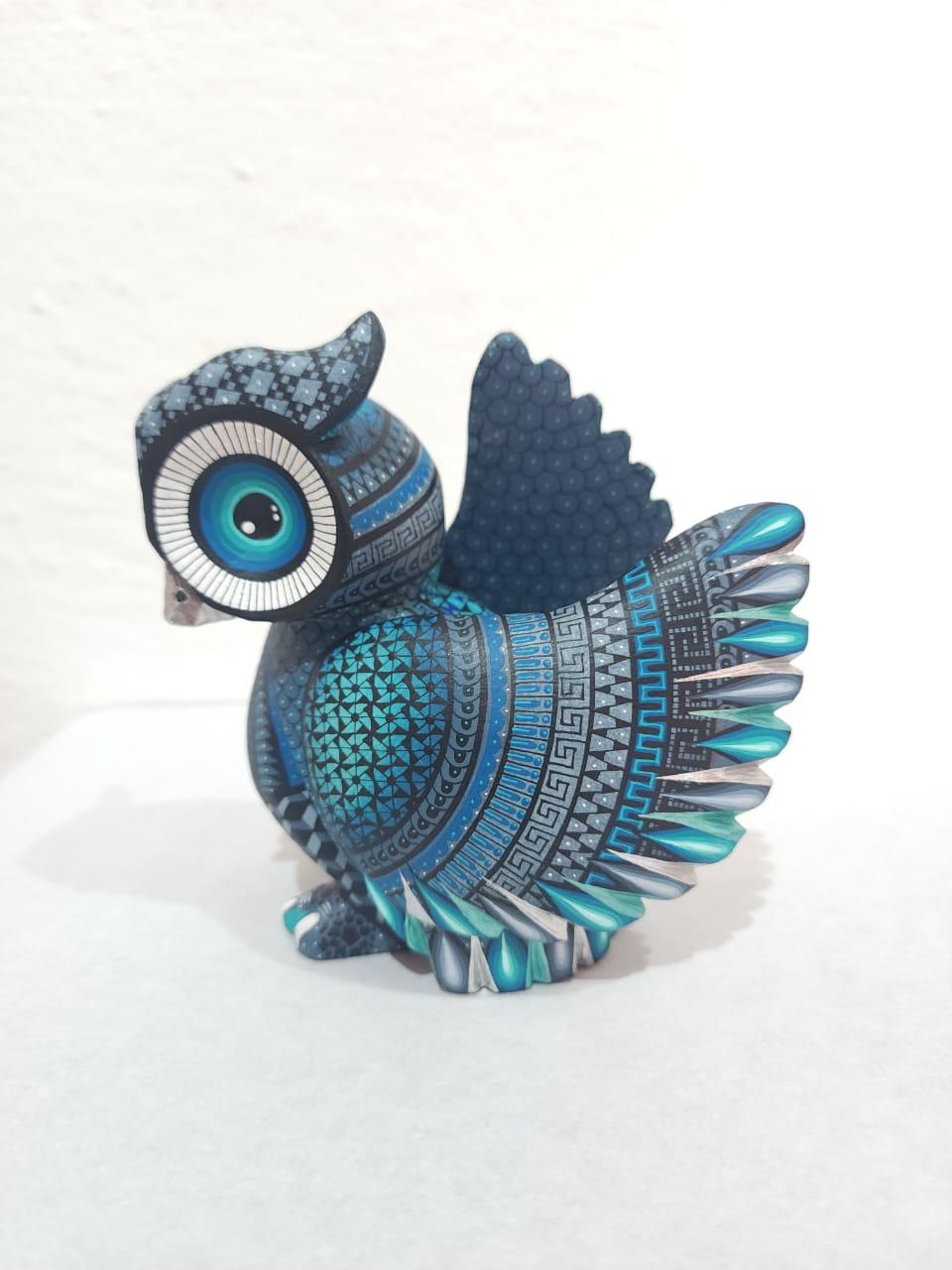 Mexican Folk Art Oaxacan Wood Carving Owl By Ivan Fuentes PP7999