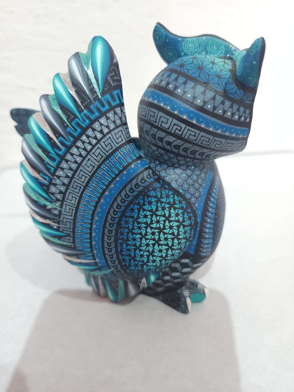 Mexican Folk Art Oaxacan Wood Carving Owl By Ivan Fuentes PP7999