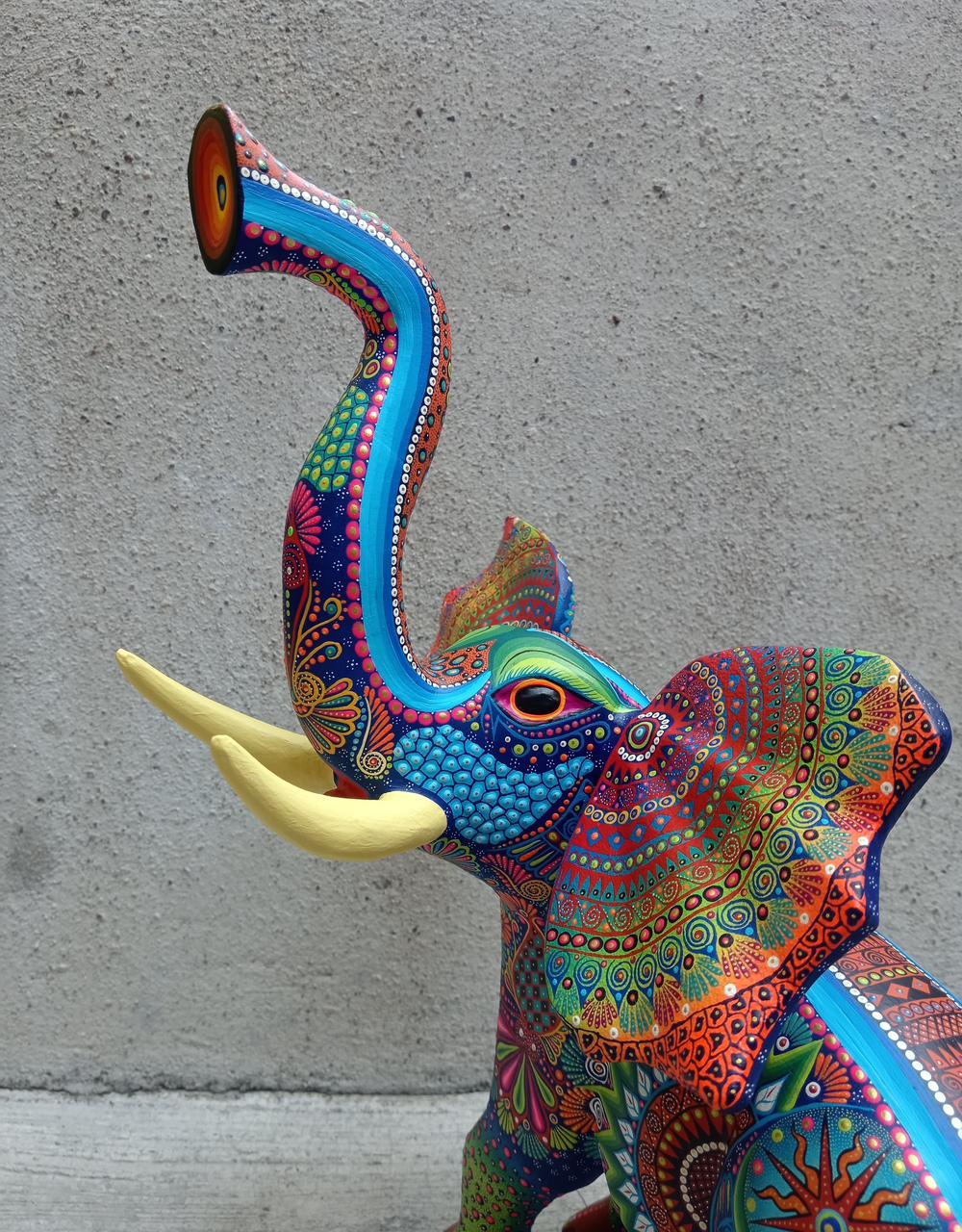 Mexican Folk Art Oaxacan Wood Carving Alebrije Hand Made, Elephant By Luis Sosa PP8031