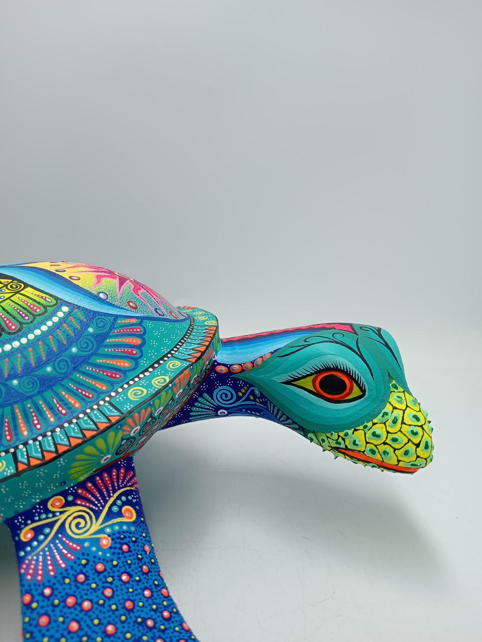 Mexican Folk Art Oaxacan Wood Carving Alebrije Hand Made, Turtle By Luis Sosa PP8036