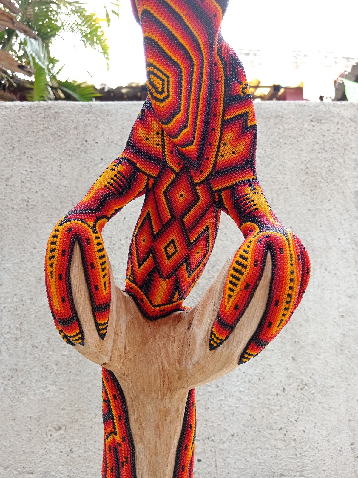 Huichol Hand Beaded Mexican Folk Art, Iguana By Santos Bautista PP8153