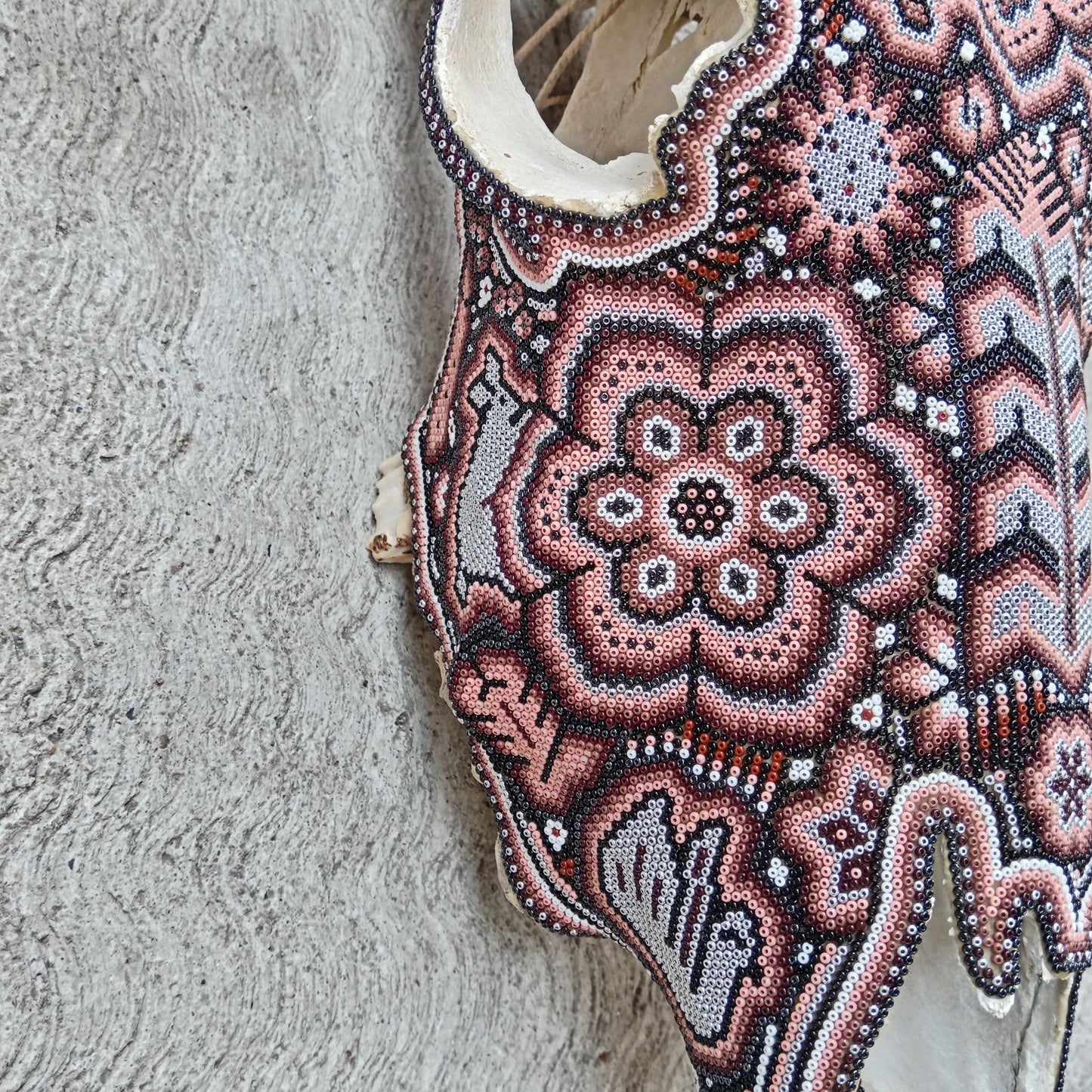 Mexican Folk Art Huichol Hand Beaded Bull Skull By Isandro Villa Lopez PP8171
