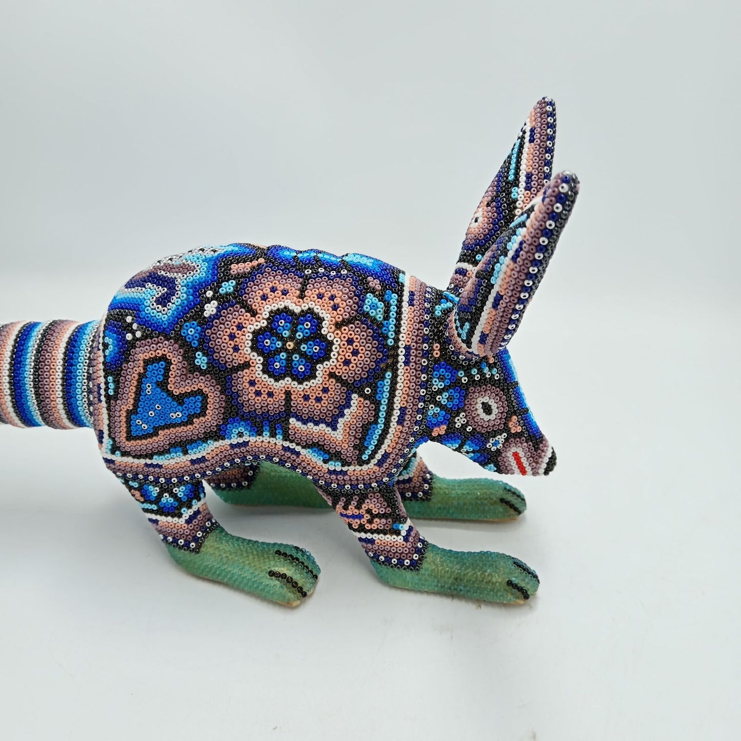 Mexican Huichol Hand Beaded Art, Armadillo By Isandro Villa Lopez PP8177