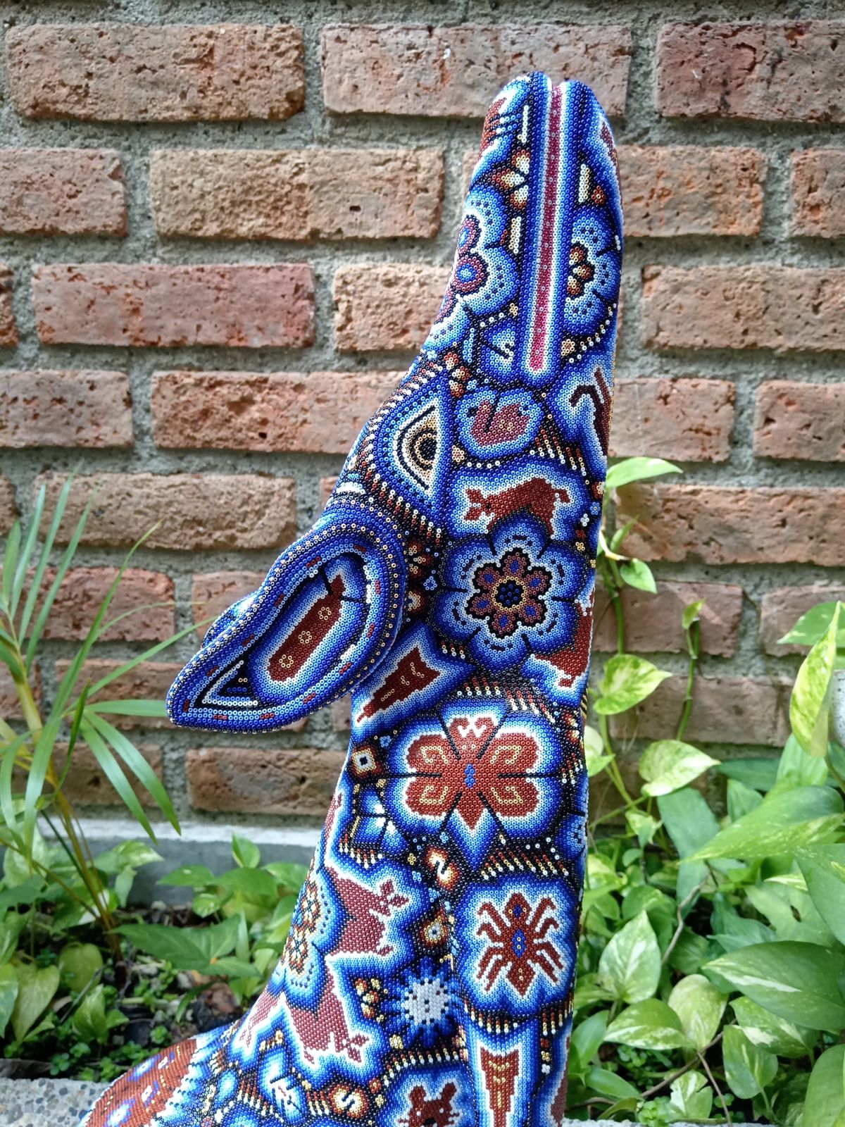 Mexican Huichol Hand Beaded Art, Coyote By Isandro Villa Lopez PP8178
