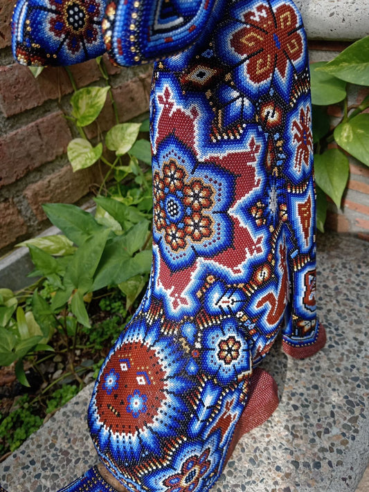 Mexican Huichol Hand Beaded Art, Coyote By Isandro Villa Lopez PP8178