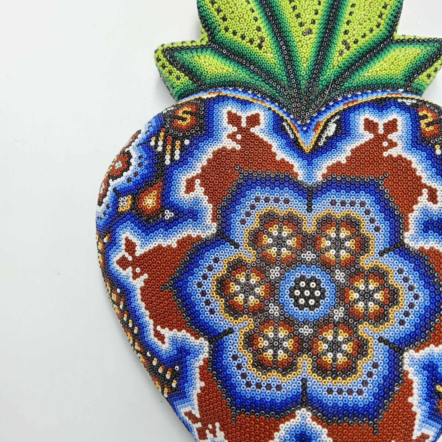 Mexican Huichol Hand Beaded Art, Heart By Isandro Villa Lopez PP8186