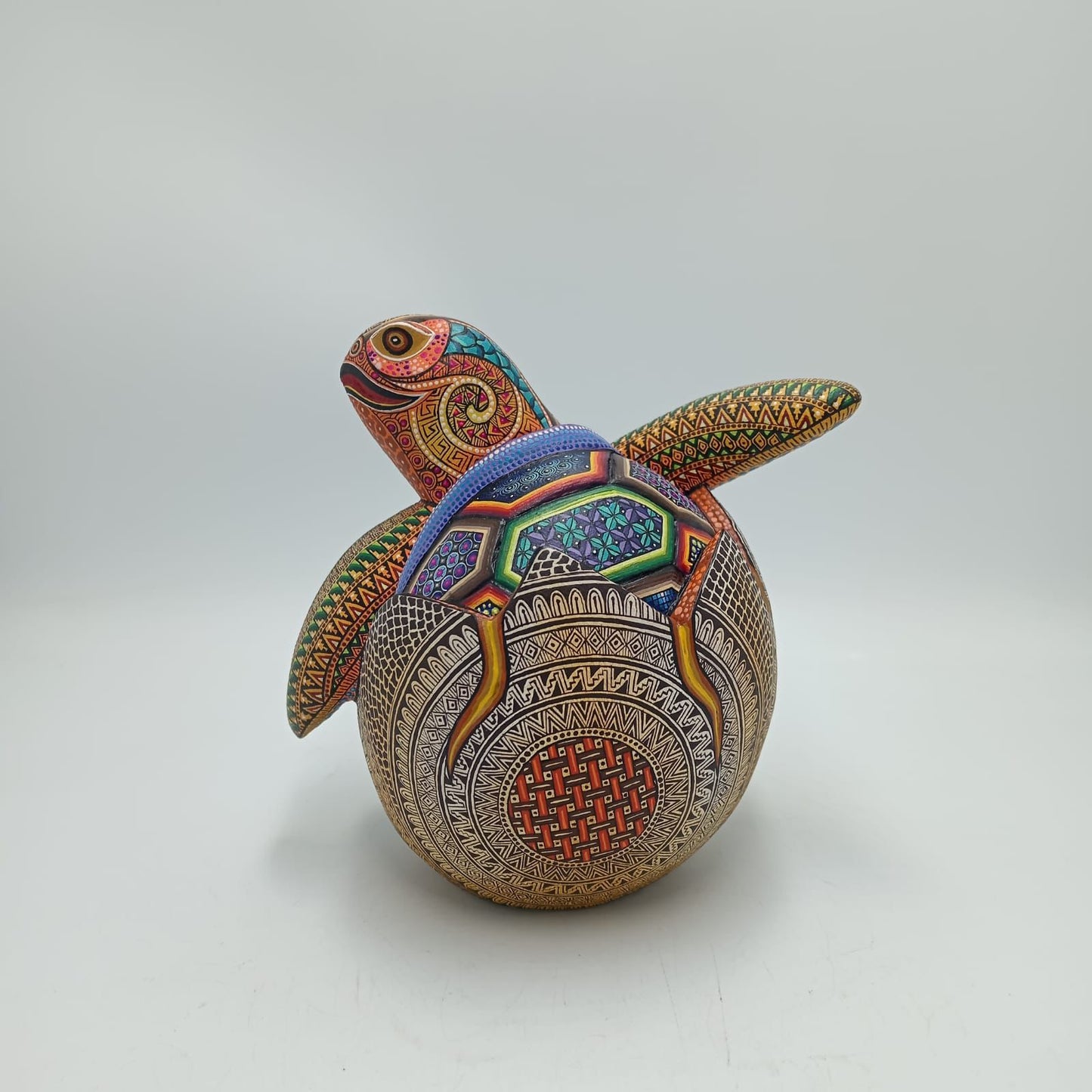 Oaxacan Wood Carving Turtle in Egg by Manuel Cruz Prudencio PP8189