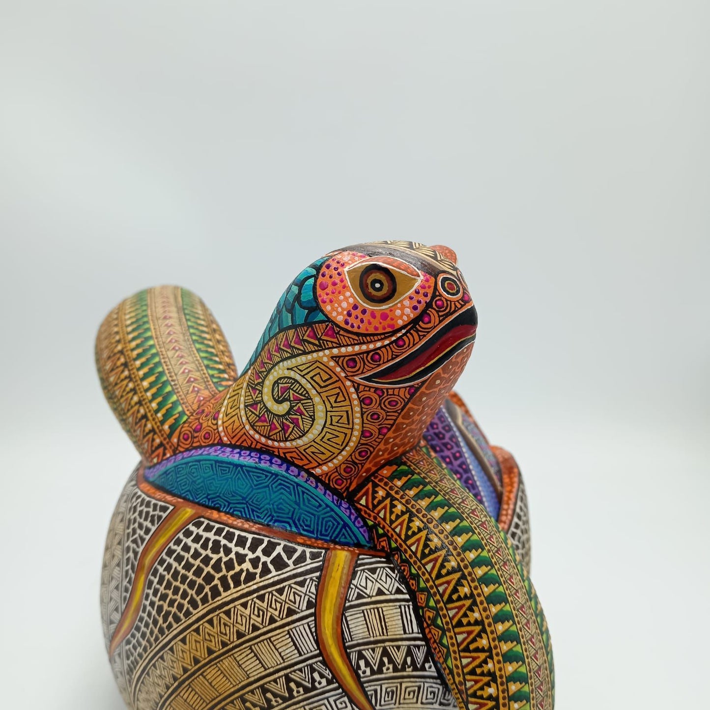 Oaxacan Wood Carving Turtle in Egg by Manuel Cruz Prudencio PP8189