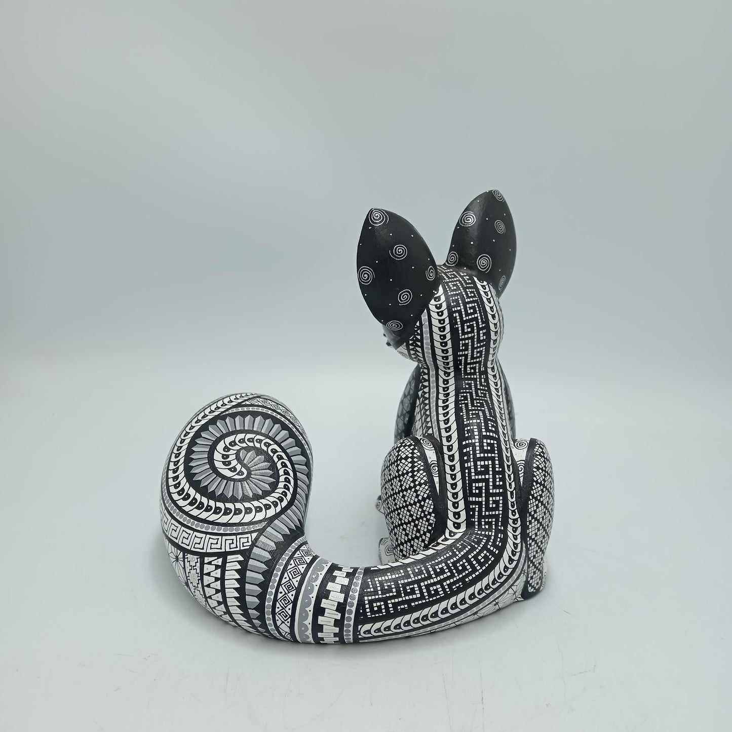 Mexican Oaxacan Wood Carving Fox By Ivan Fuentes PP8195